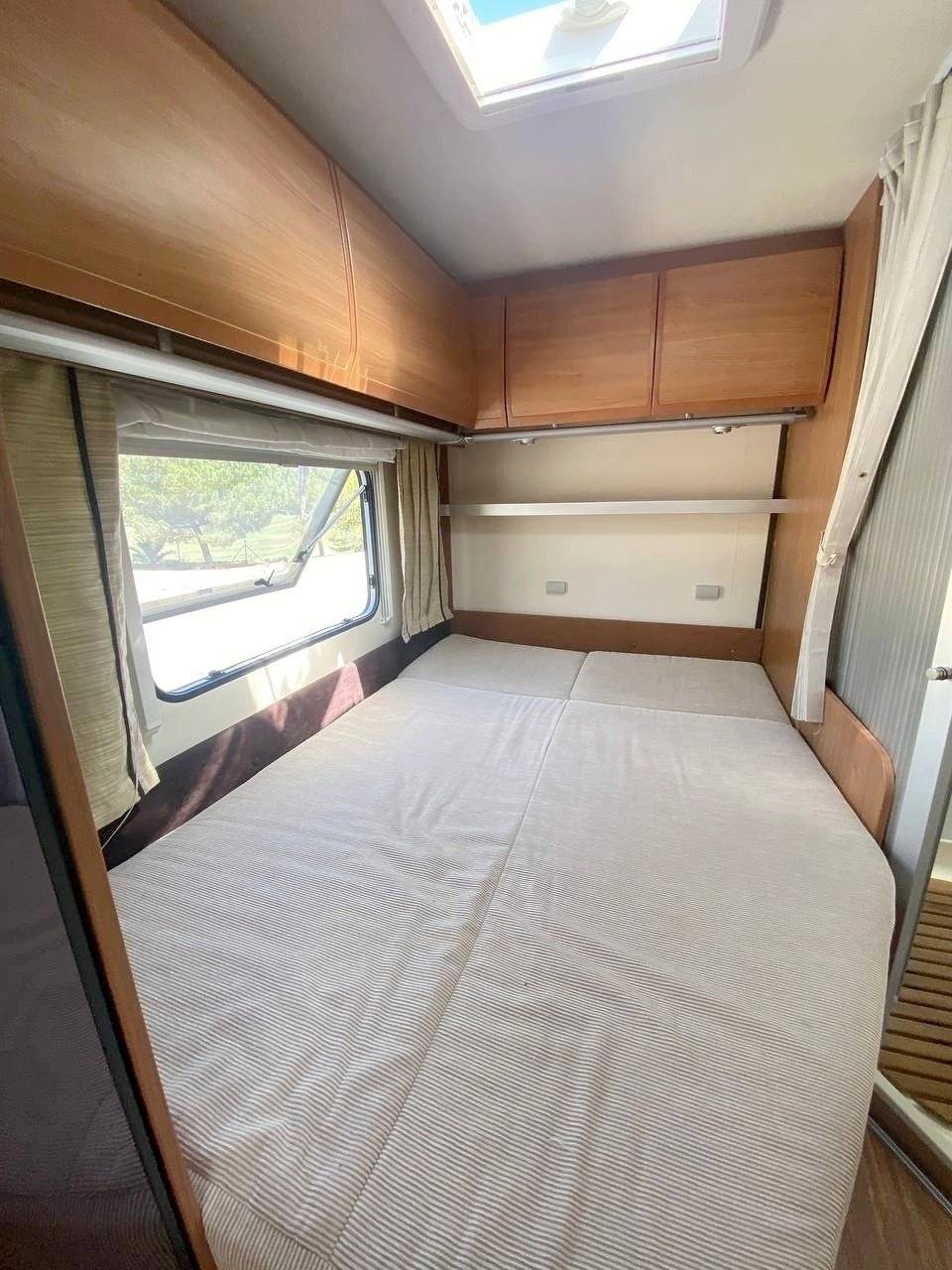 Bürstner Aviano I684