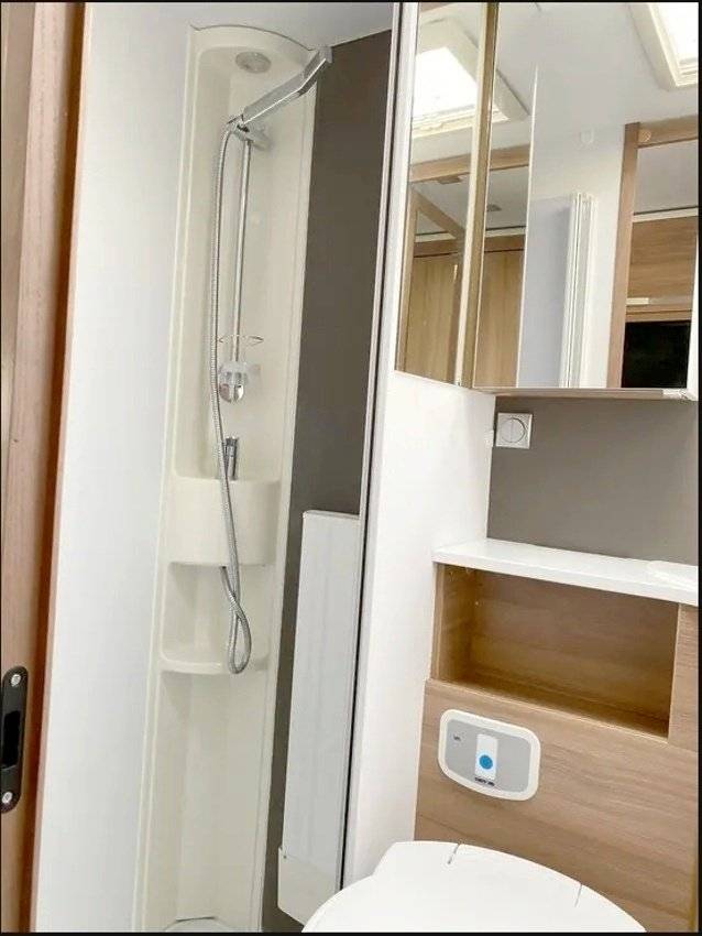 Adria Coral XL 600 DP