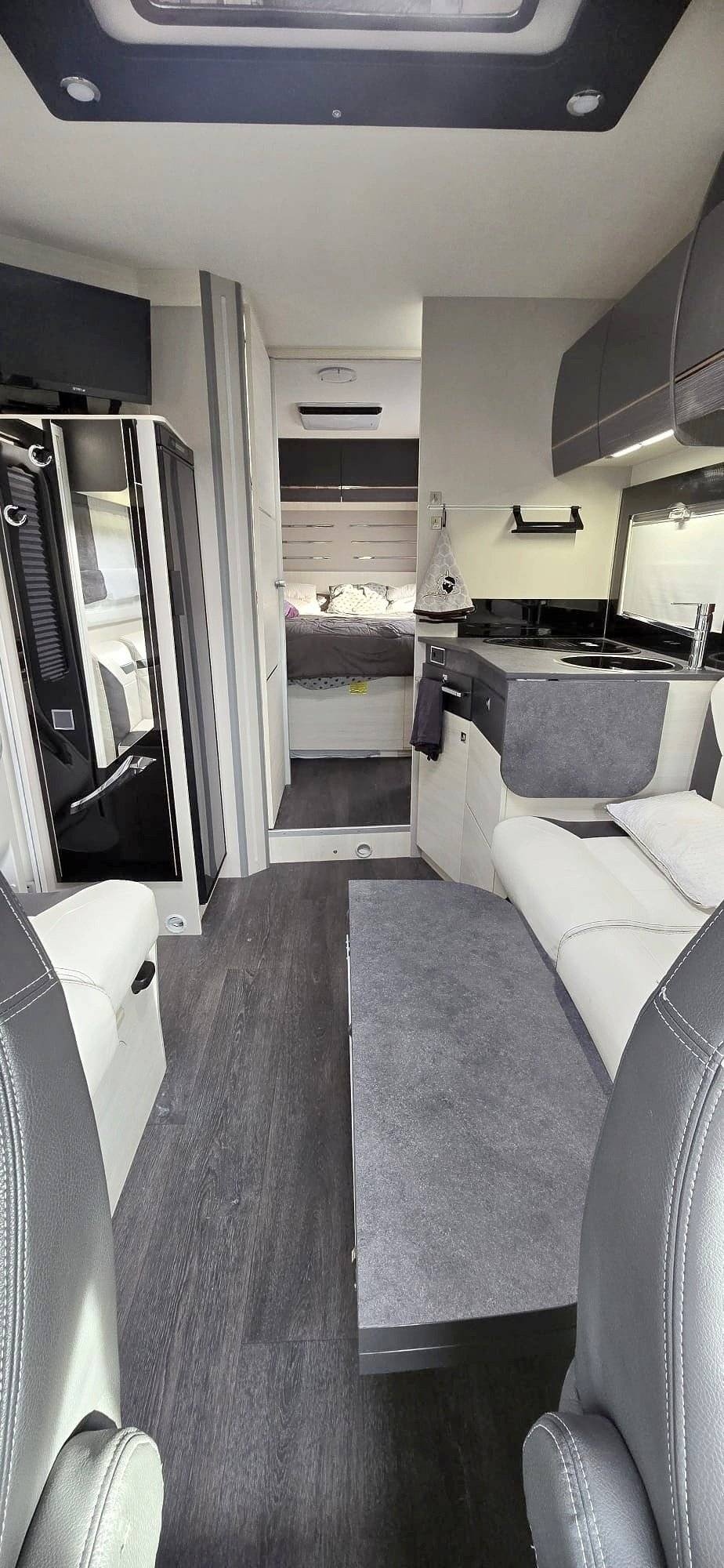 Challenger FORD Transit 2,0 TDCI 170 CV - Euro 6