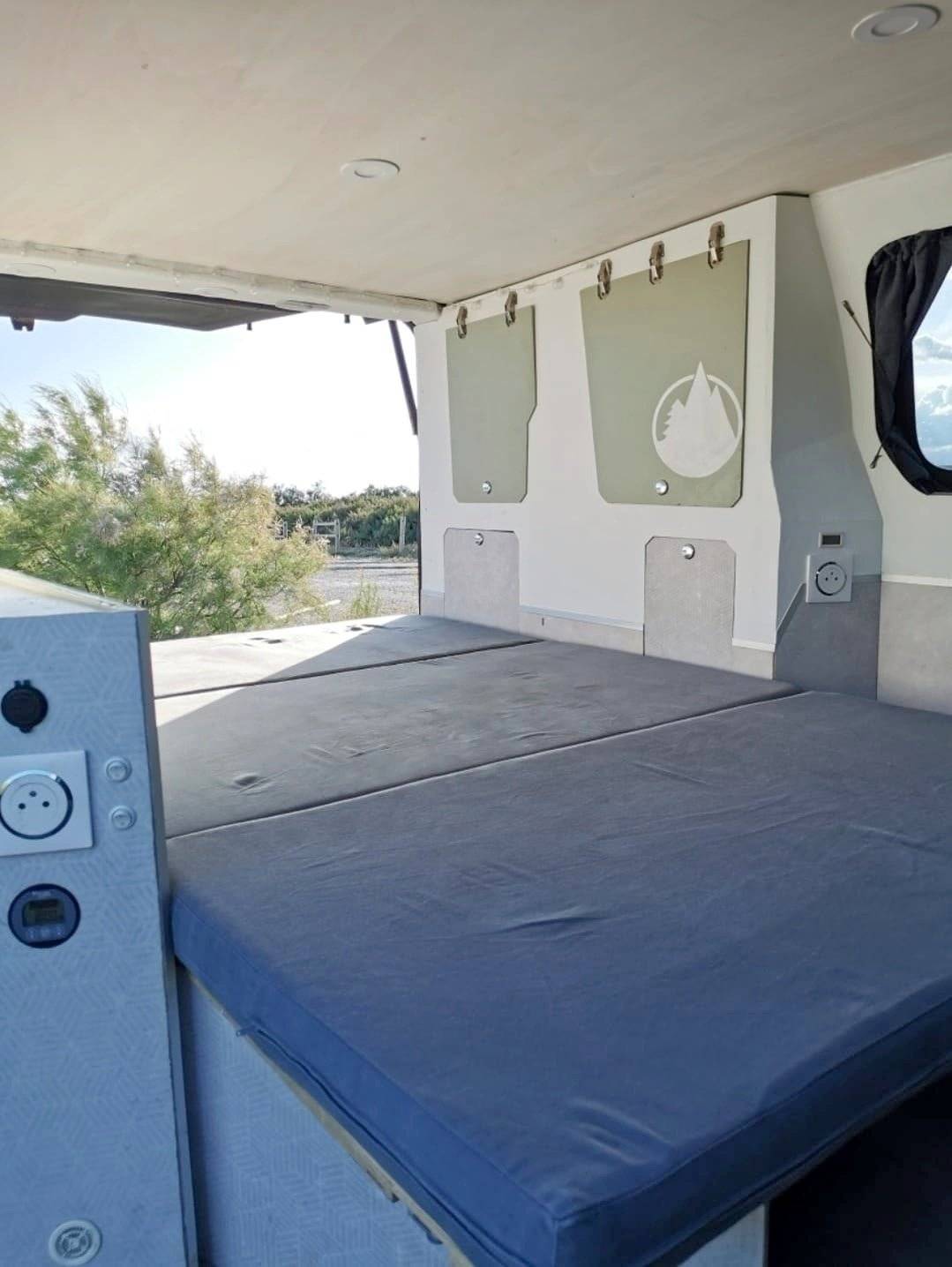 Peugeot Expert 2 l 120 ch