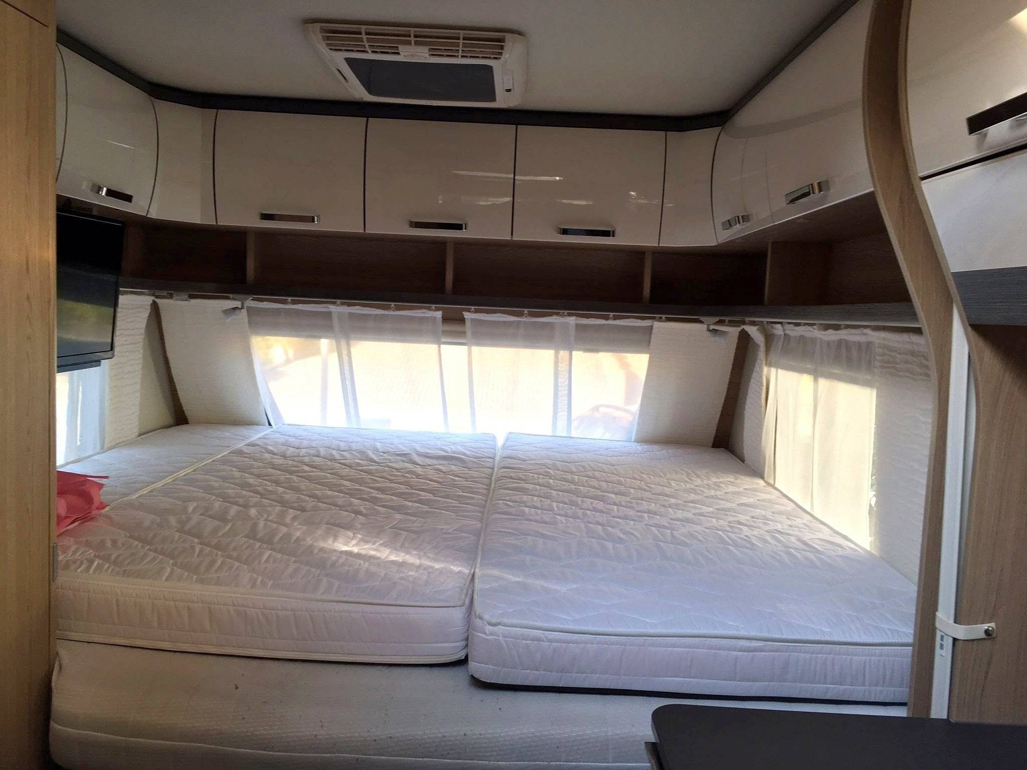 Bürstner Averso Plus