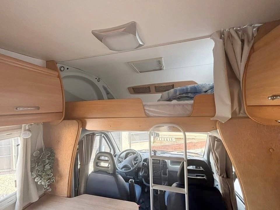 Couchages Fiat Ducato 2.8 JTD - Yescapa
