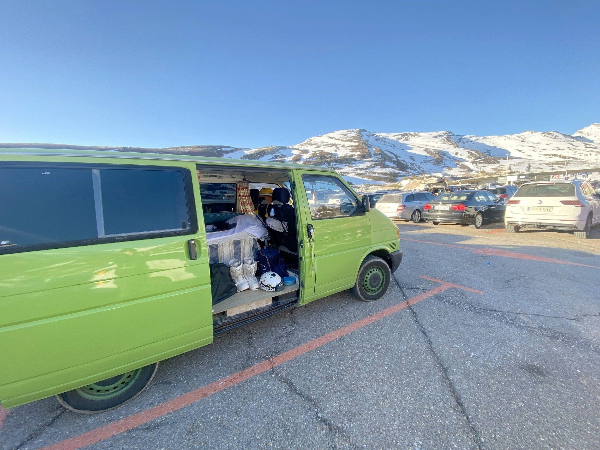 Volkswagen Caddy 2,5 l TDI 102 ch