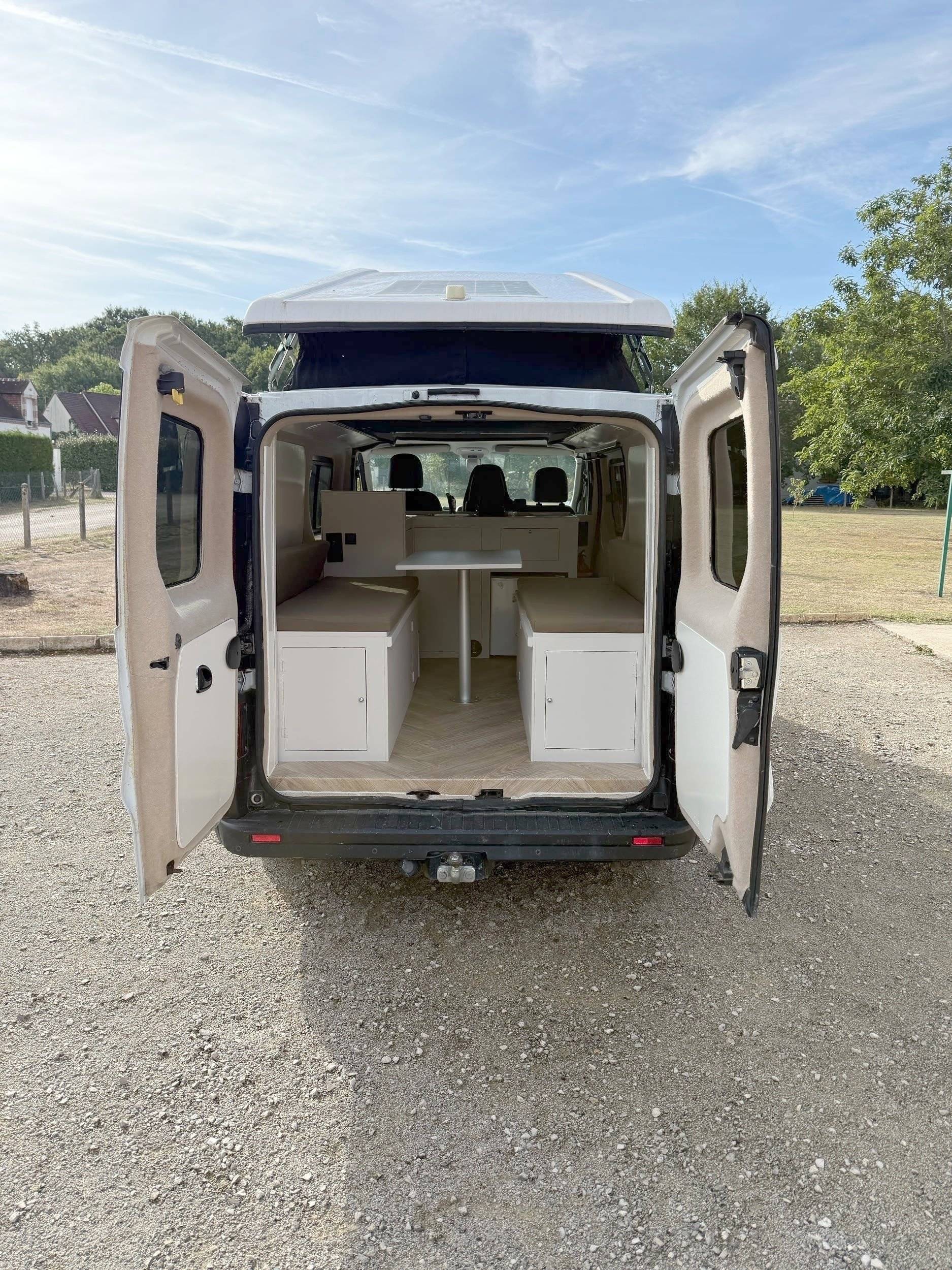 Renault Trafic3 L2H1 1,6 l 120 ch
