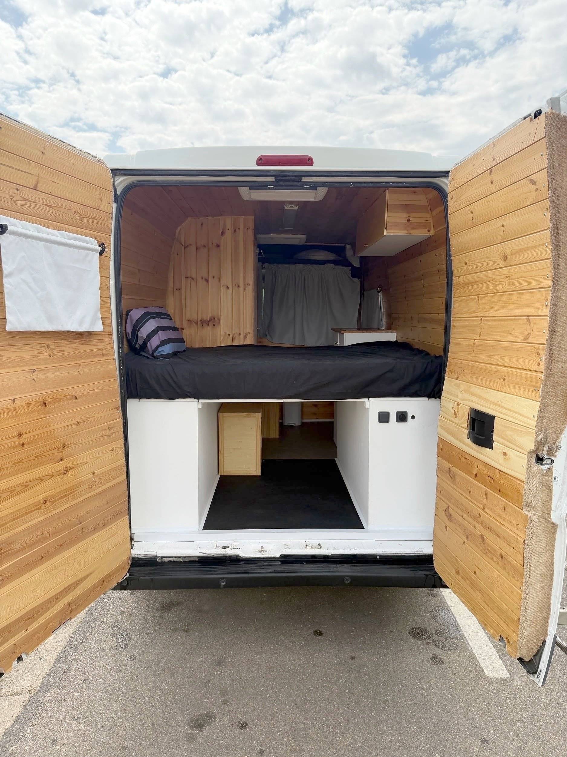 Dormidas Citroën Jumper 2,0 l 130 ch - Yescapa