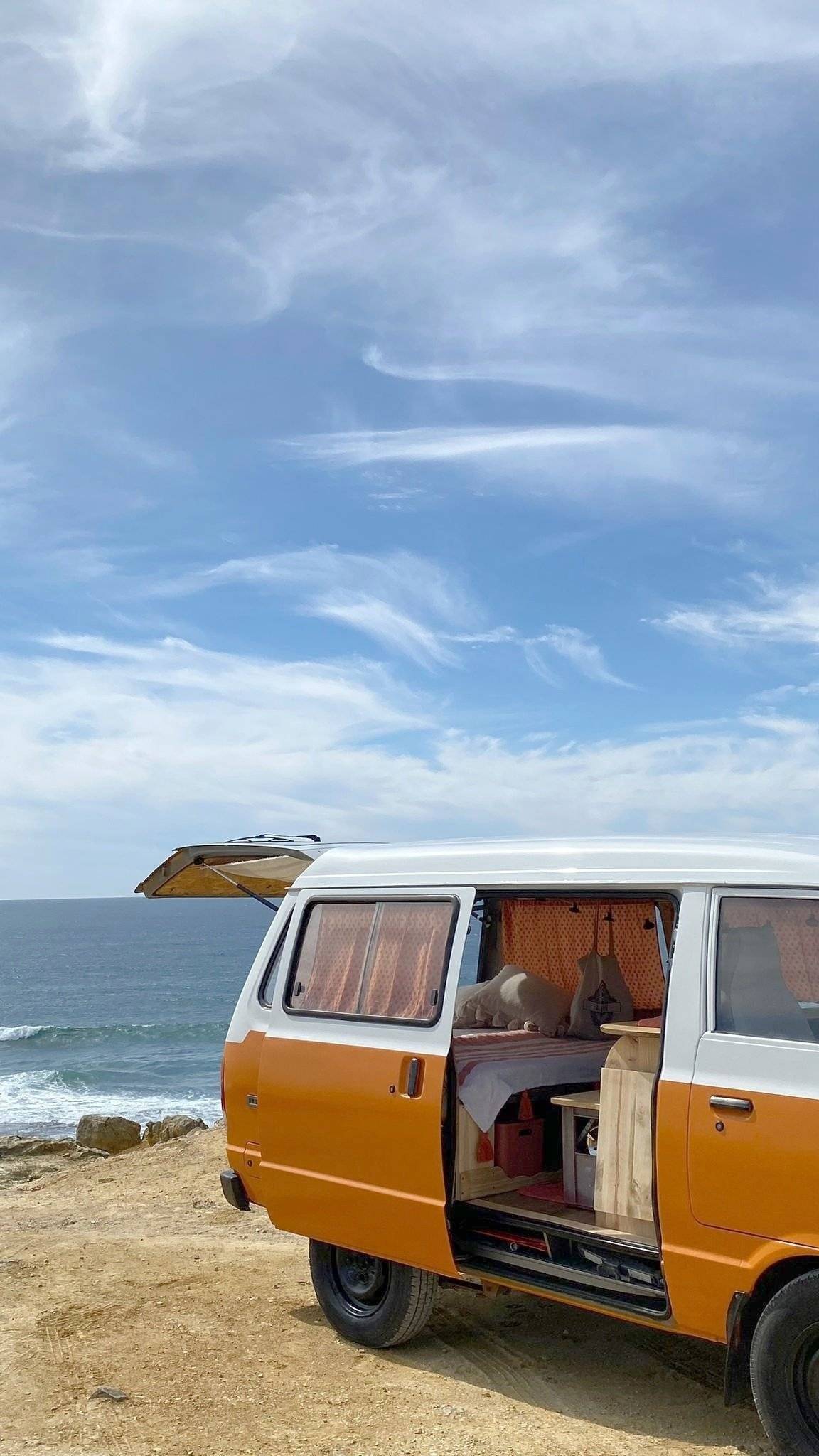 3 C Cartier/Brisebras Nissan Vanette