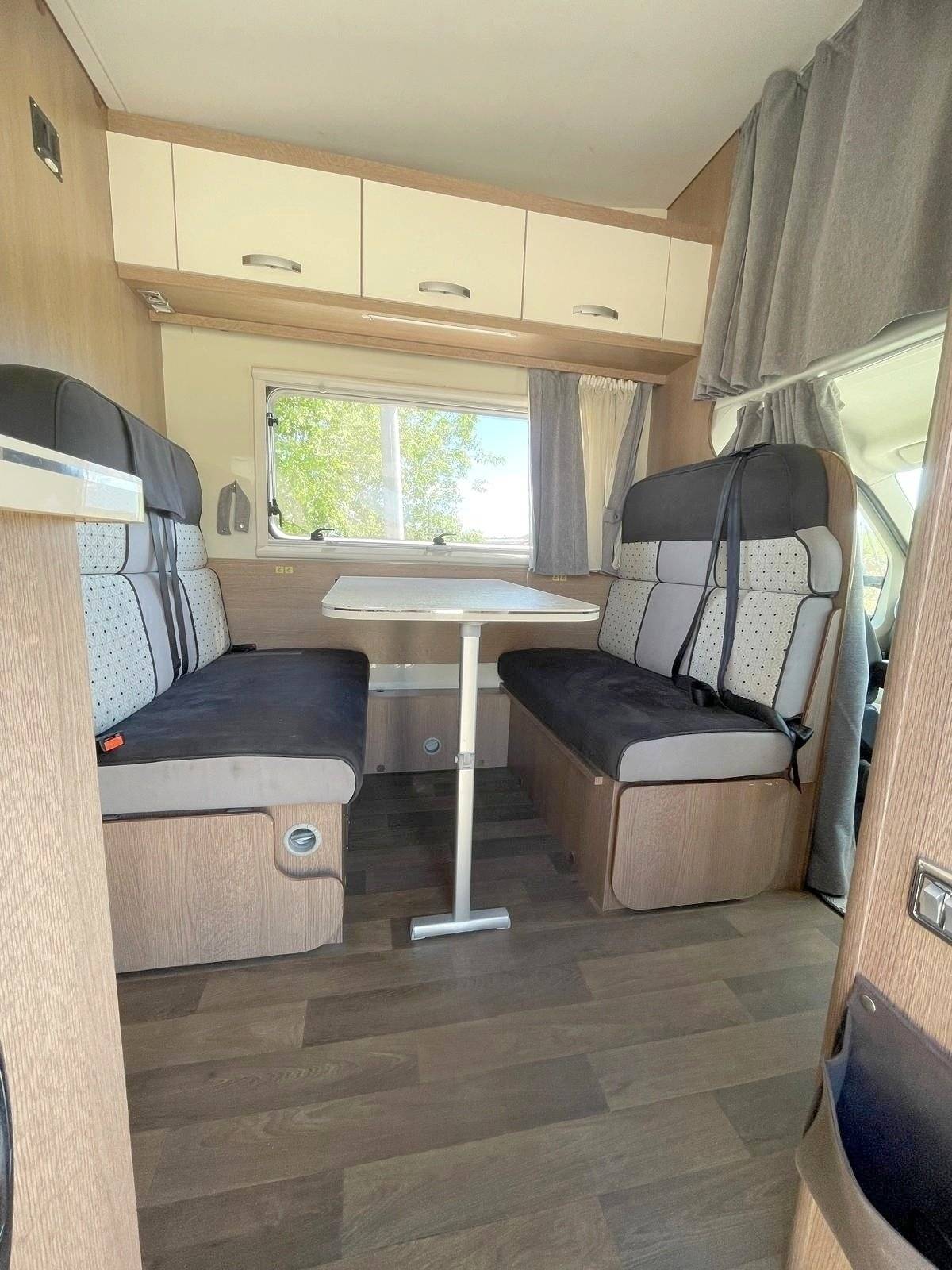 Comedor Fiat 2,3 l 130 ch - Yescapa