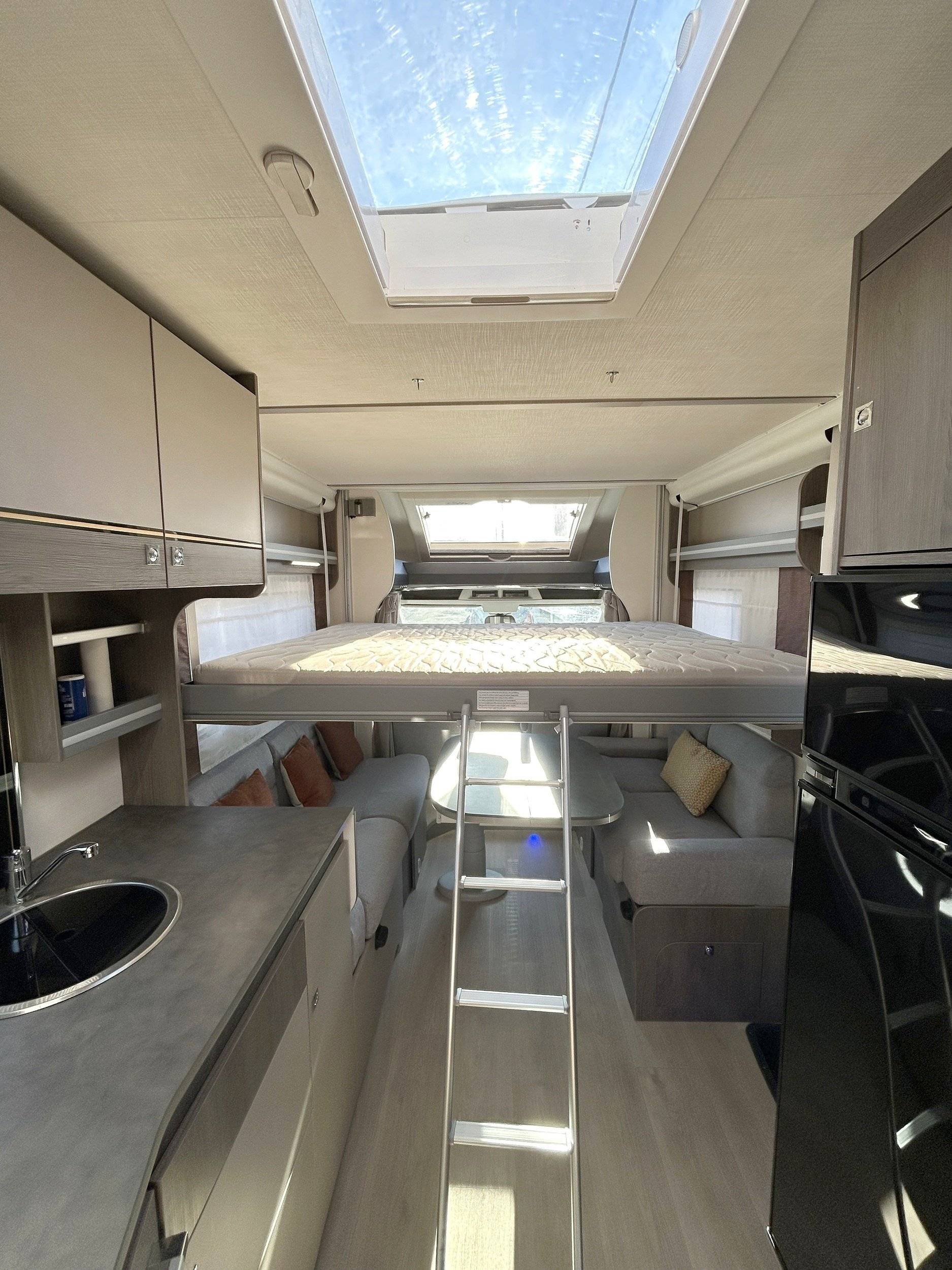 Berth Ford - Yescapa