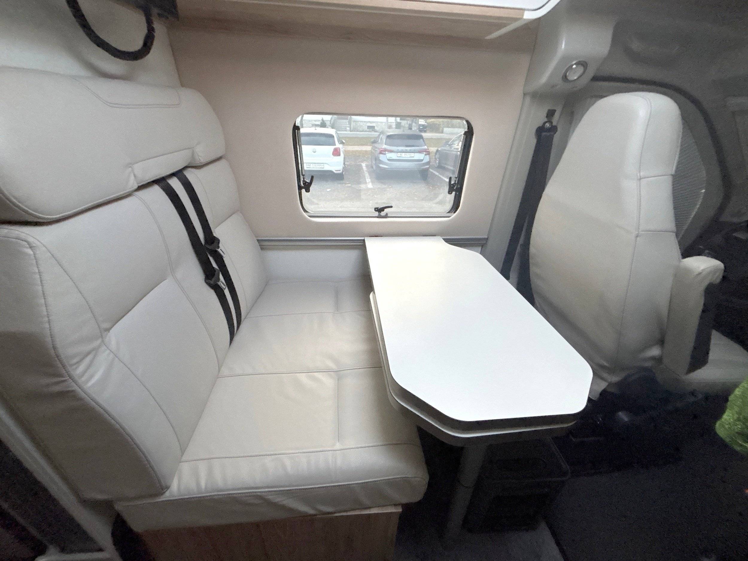 Bavaria 600F Confort