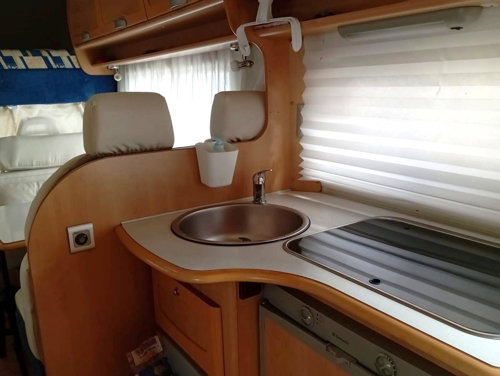 Kochnische Fiat Ducato 2,8 l 115 ch/Al-Ko - Yescapa