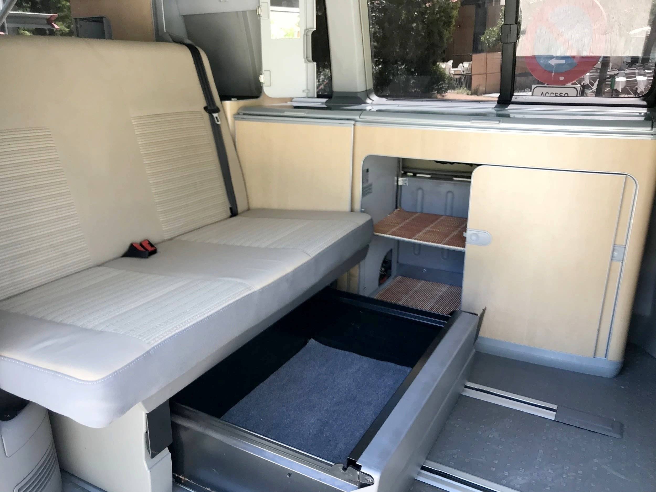 Volkswagen California T5