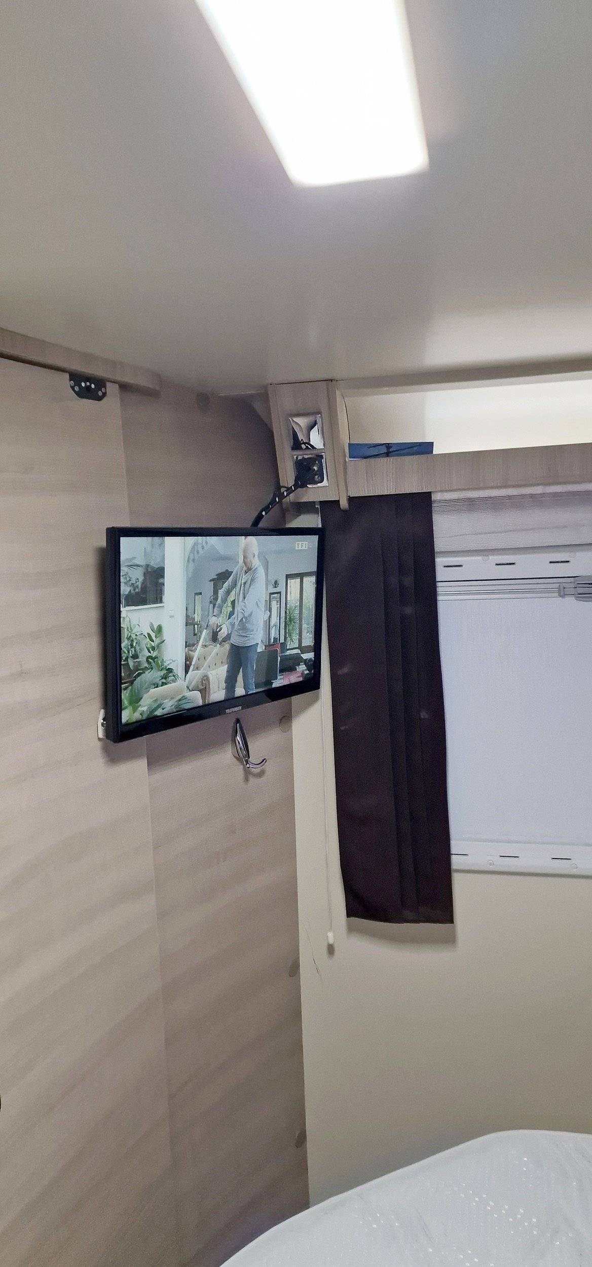 Mobilvetta mobilvetta kline yacht 90