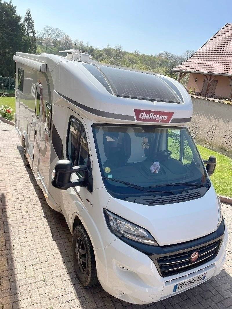 Challenger Challenger 328 VIP 