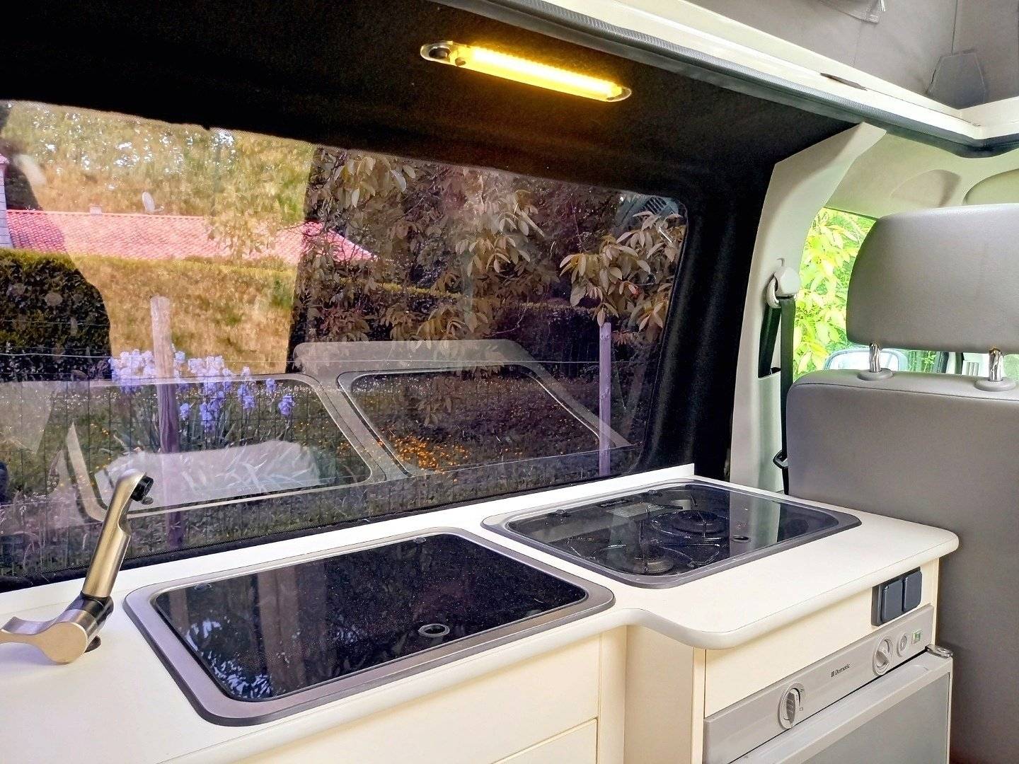 Volkswagen T5 1,9 l 102 ch