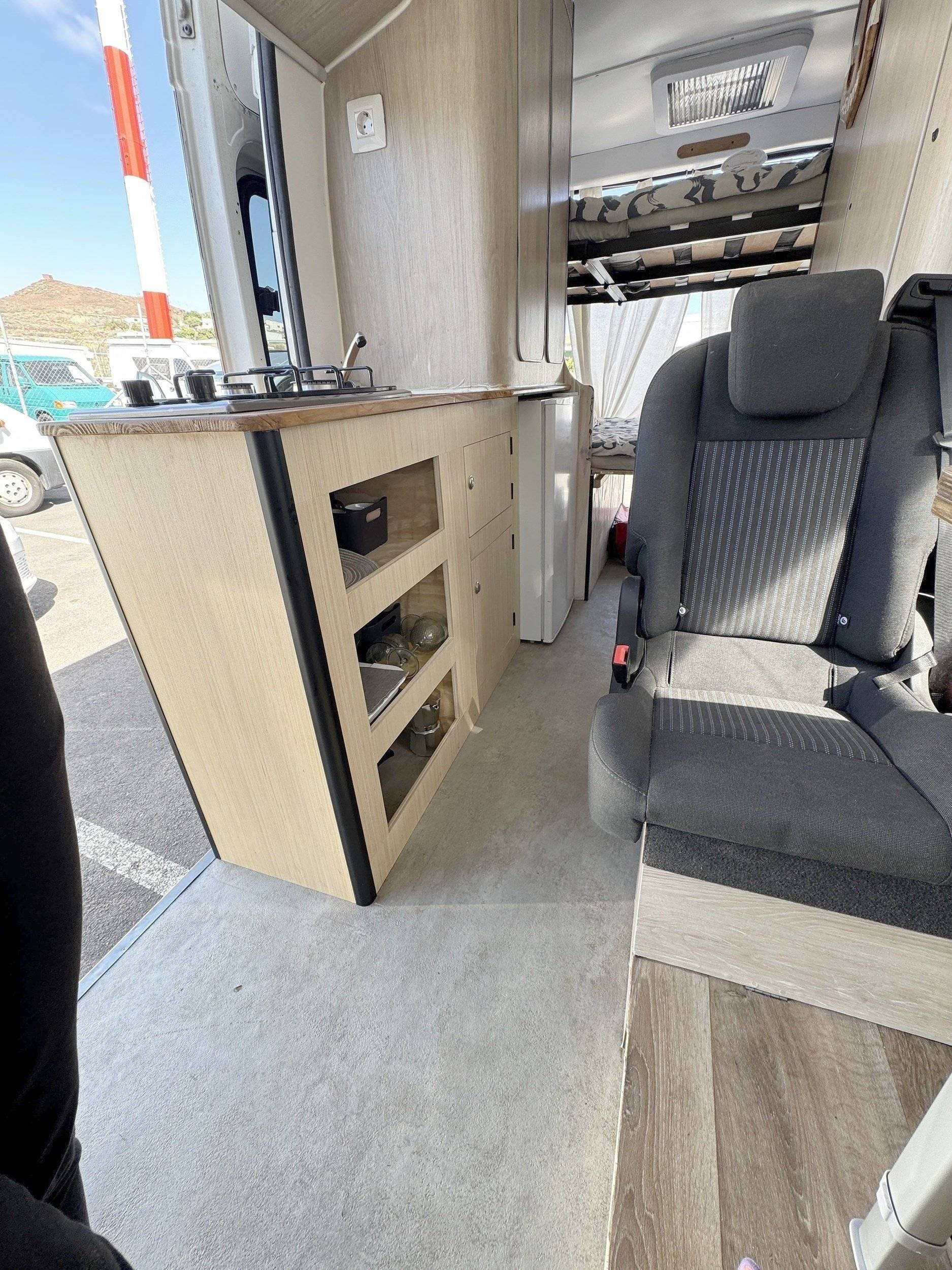 Peugeot Boxer 2,2 l 130 ch