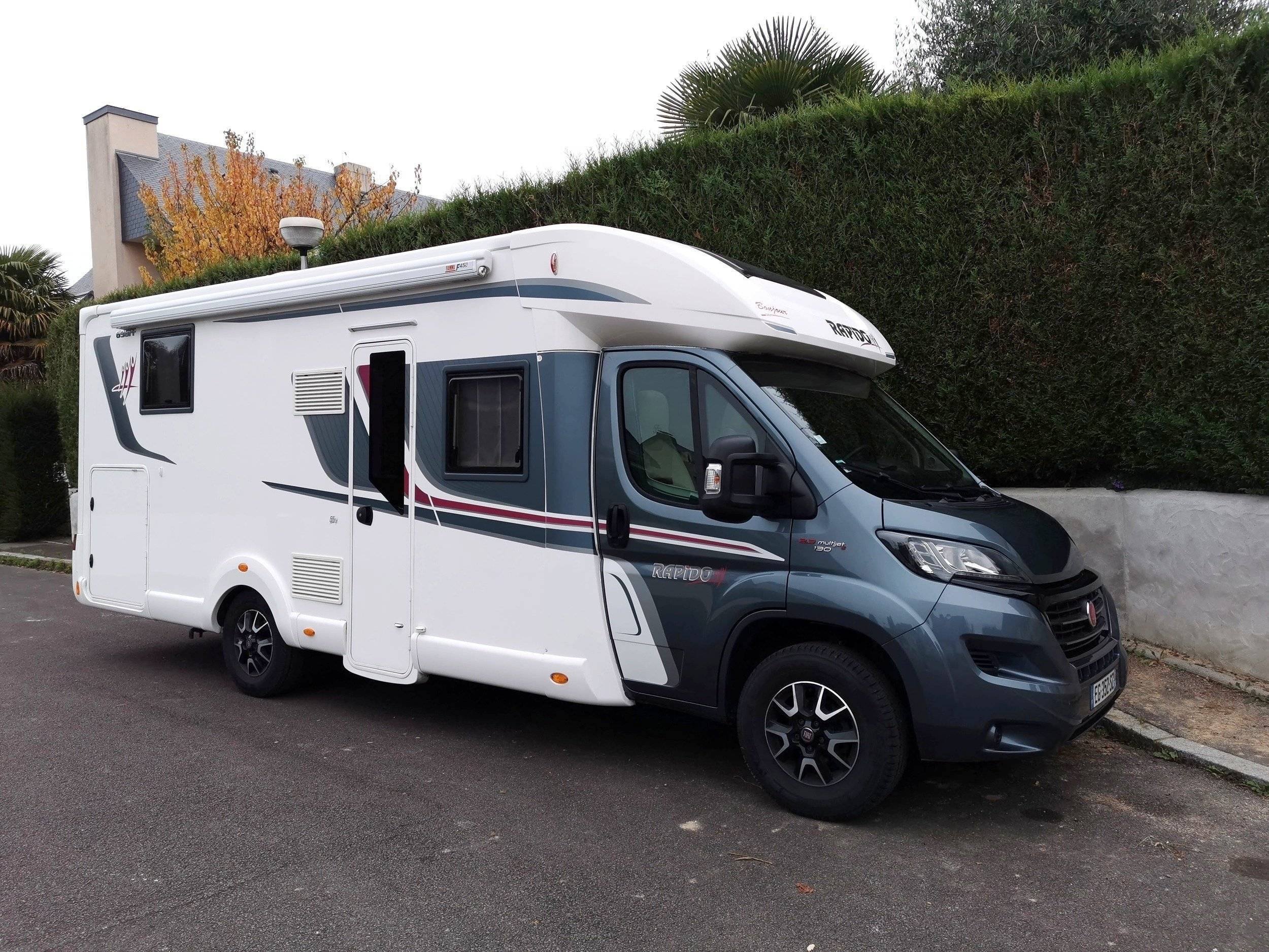 Location Camping-car profilé - Saint-Grégoire - 72373 - Rap… - Yescapa