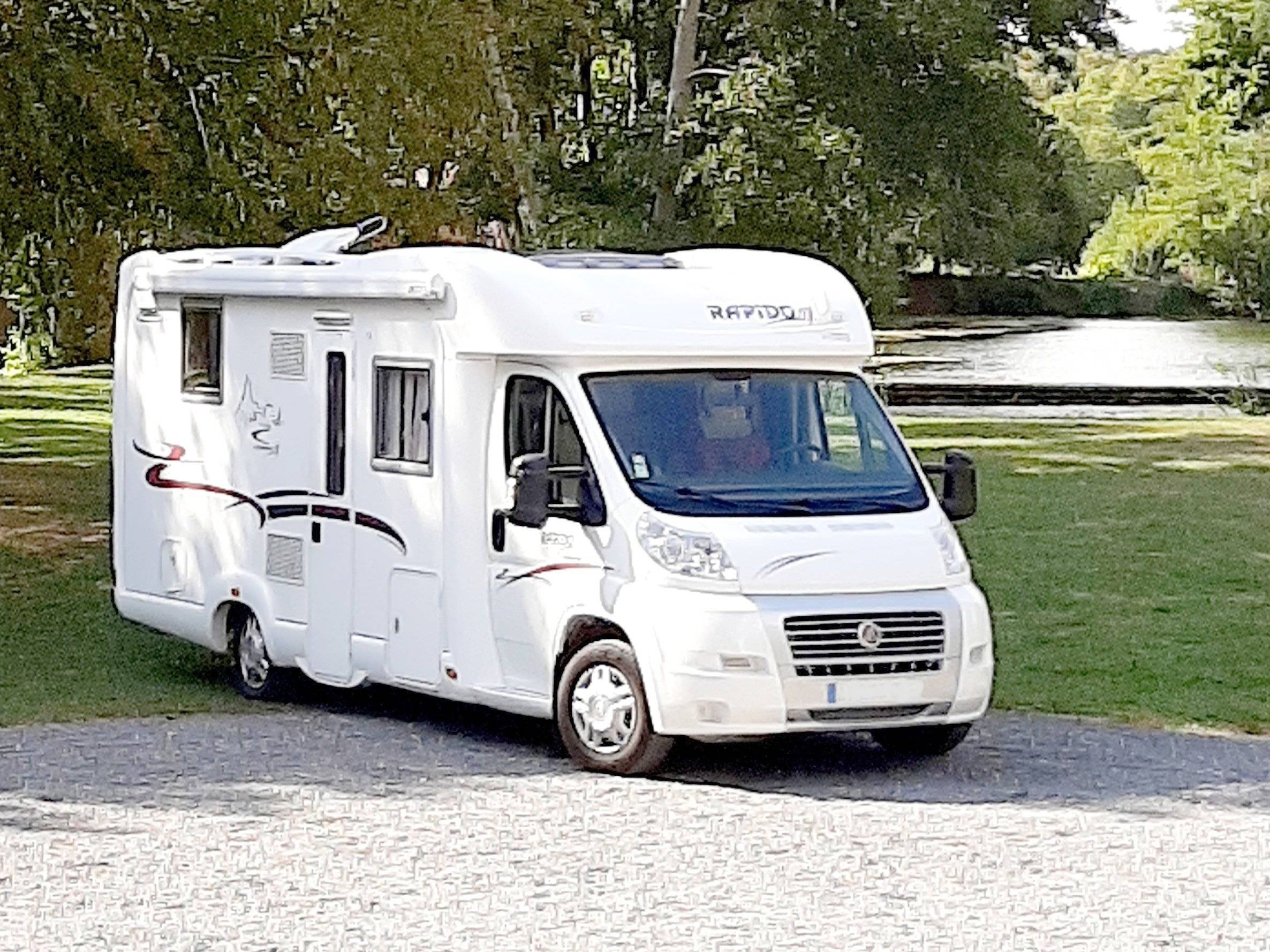 Location Camping-car profilé  Gumbrechtshoffen - Chausson 628Eb - 5663 -  Yescapa