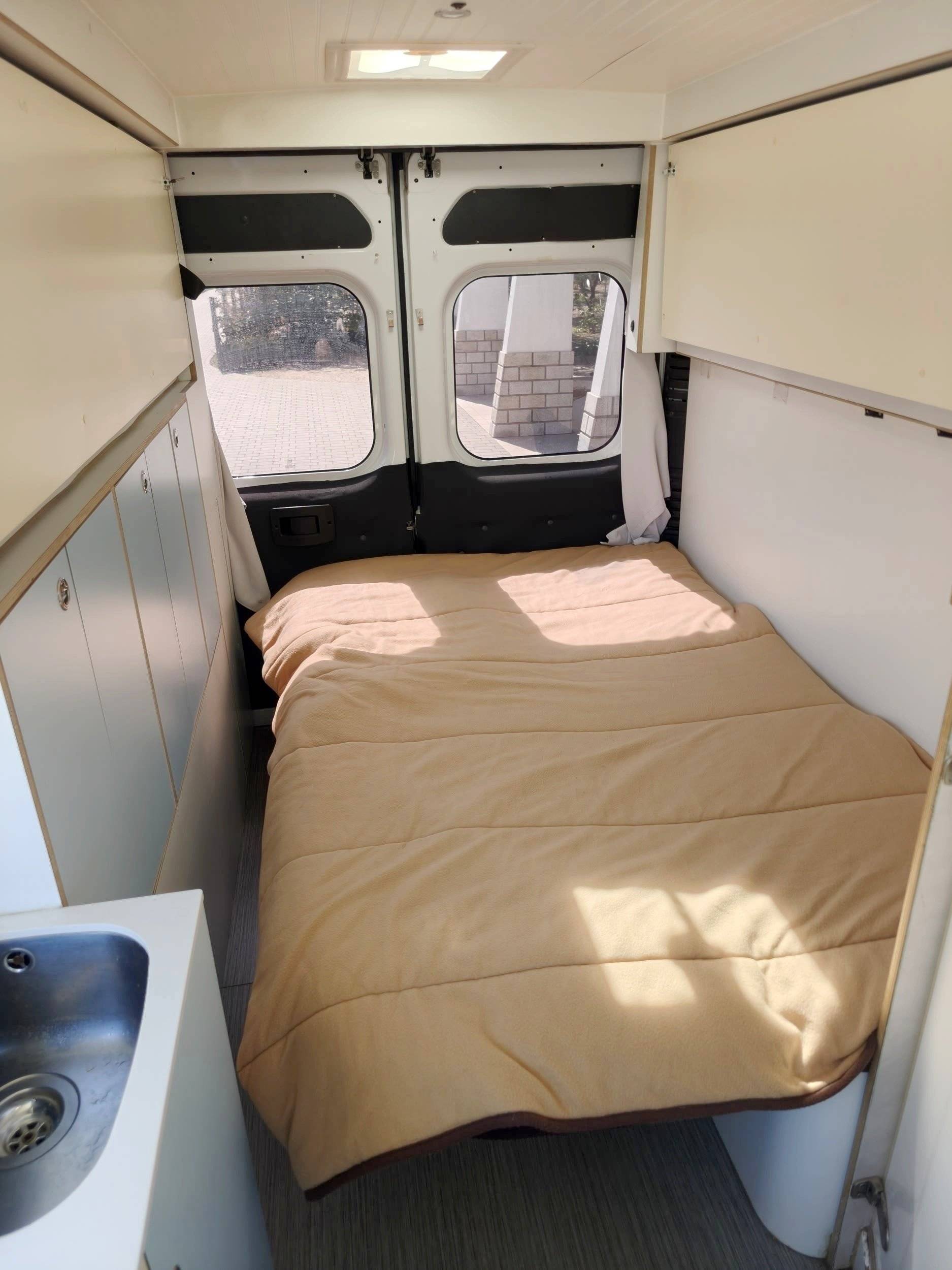 Plazas en cama Fiat FIAT DUCATO MULTIJET - Yescapa