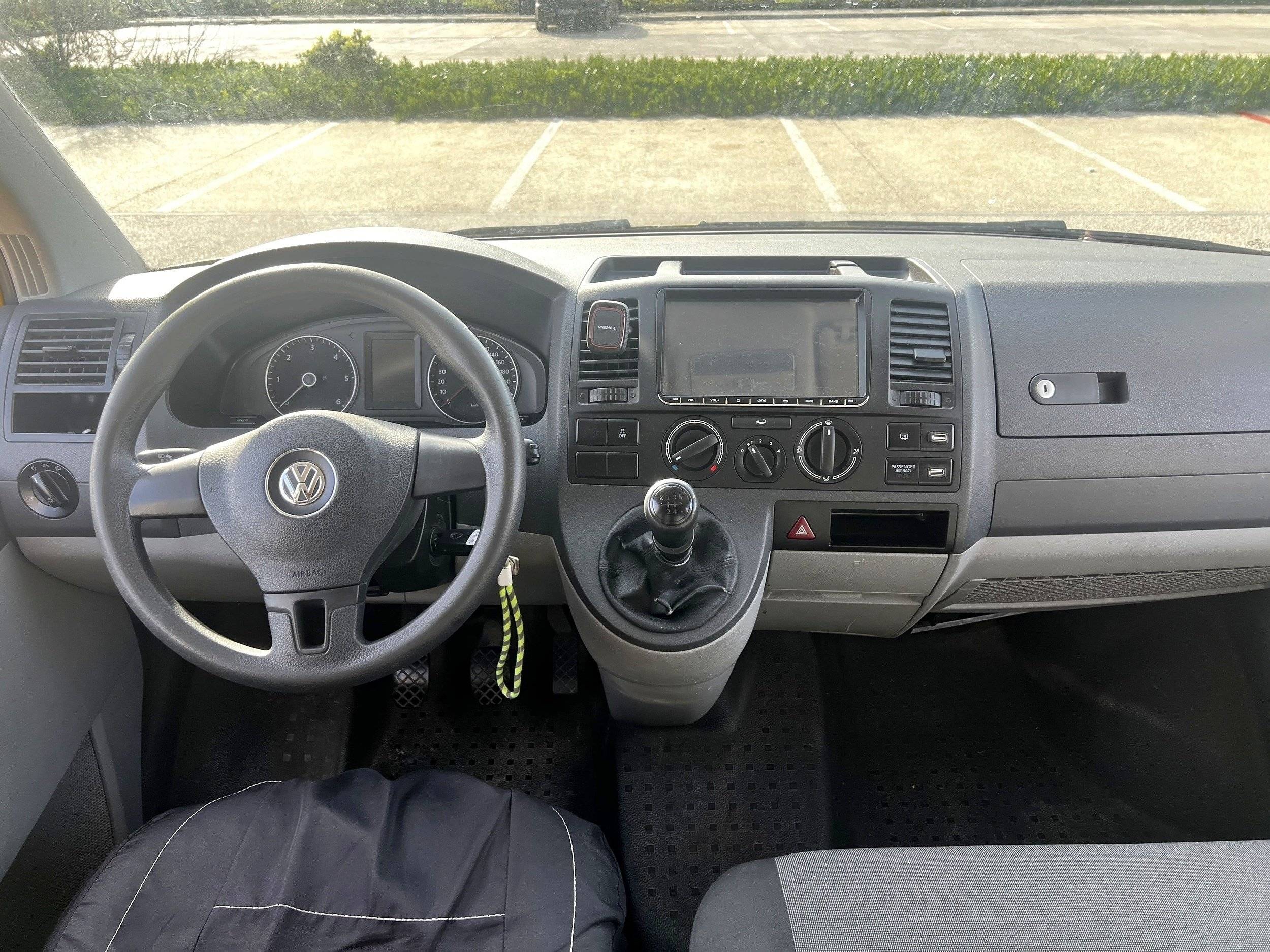 Volkswagen T5 2,0 l 102 ch