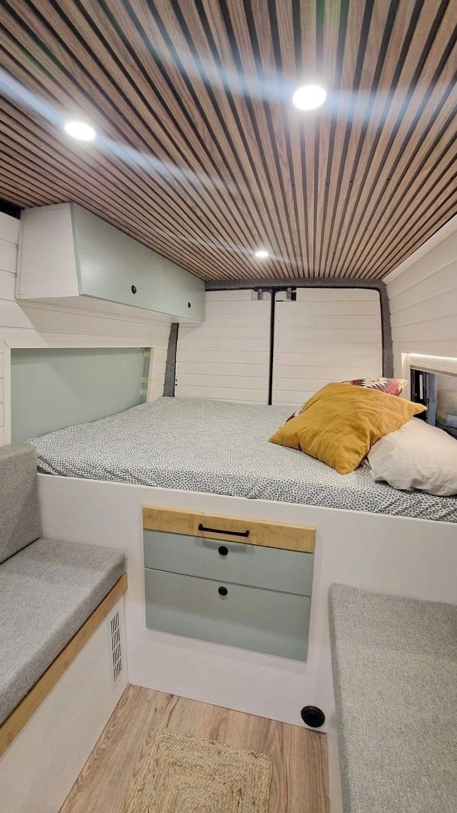 Mercedes Sprinter 311