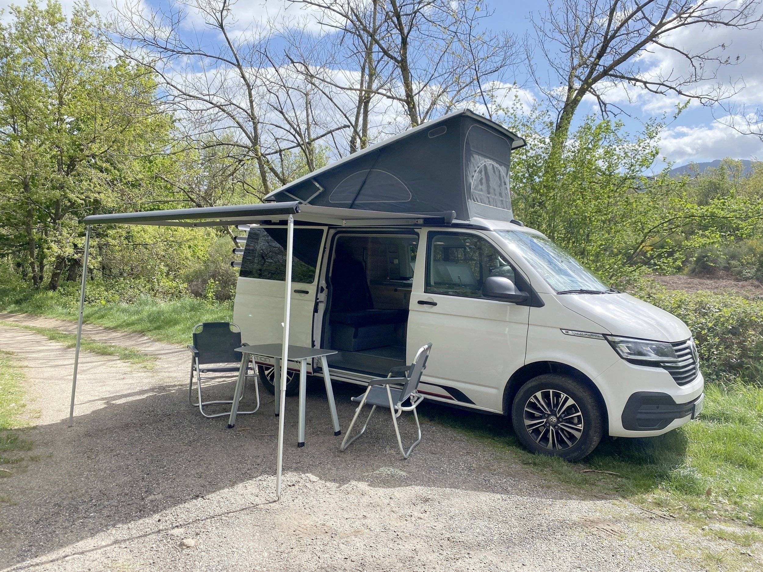 Volkswagen Volkswagen T6.1 California Coast