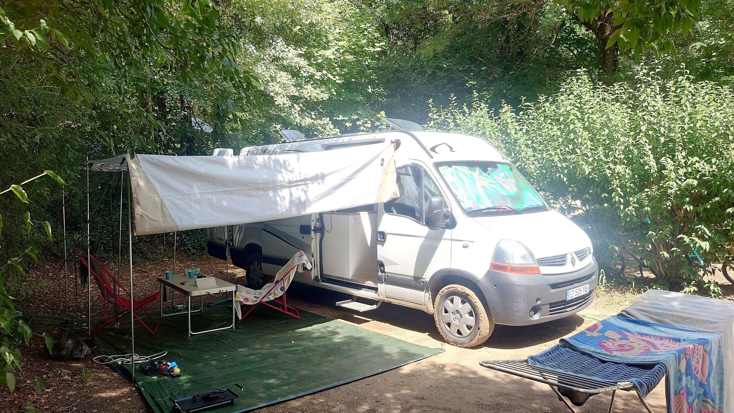 Le Voyageur Renault master 2.5l DCI 120