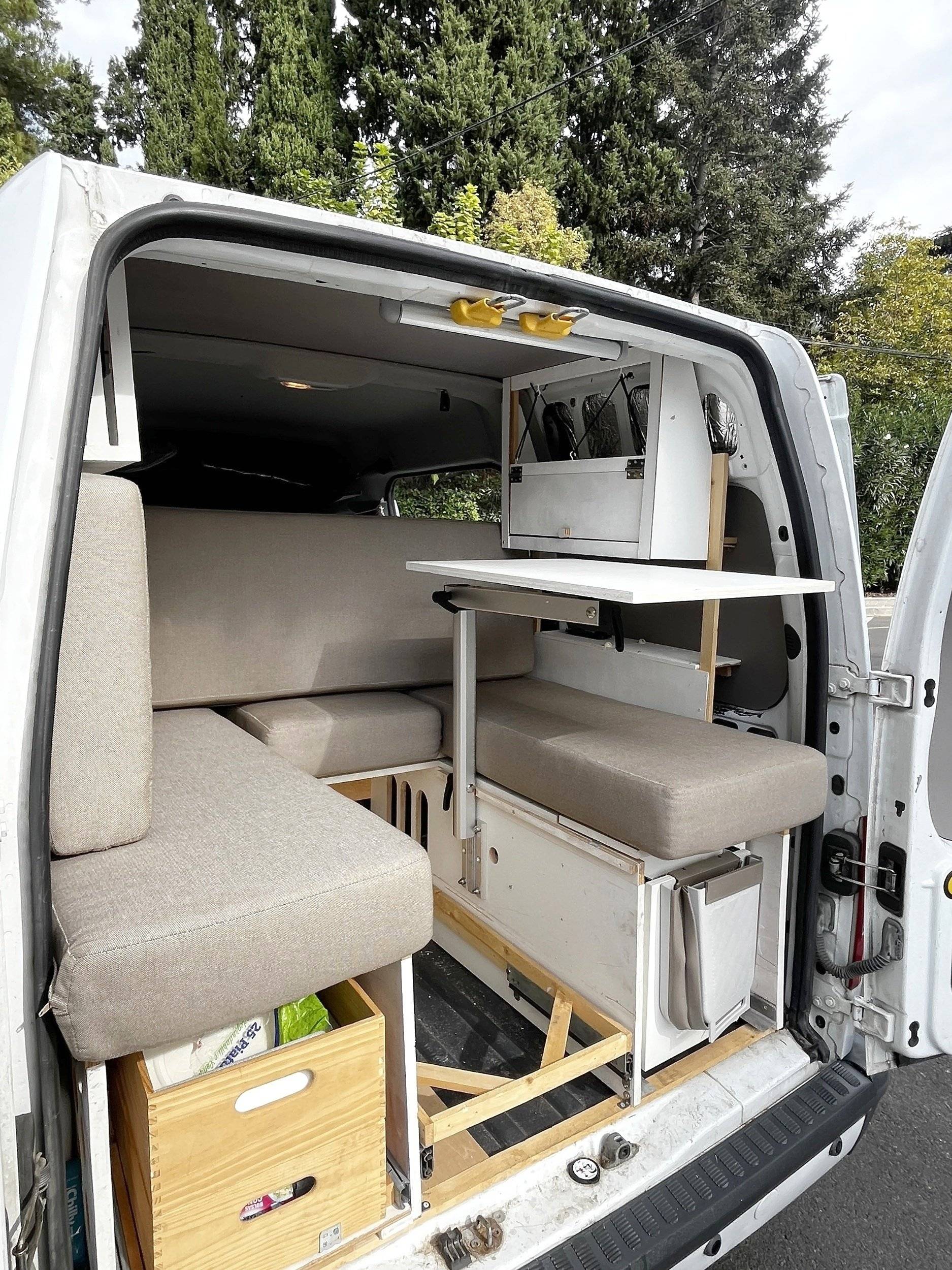 Eethoek Ford Ford Transit Connect - Yescapa