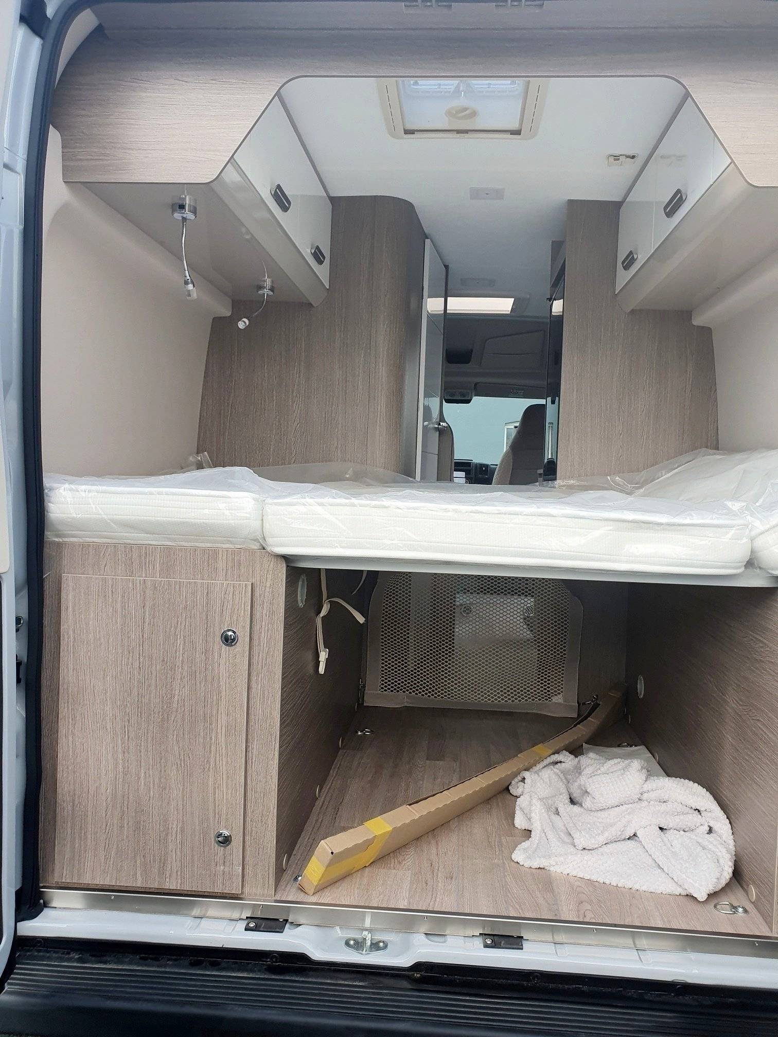Berth Fiat Challenger V114 - Yescapa