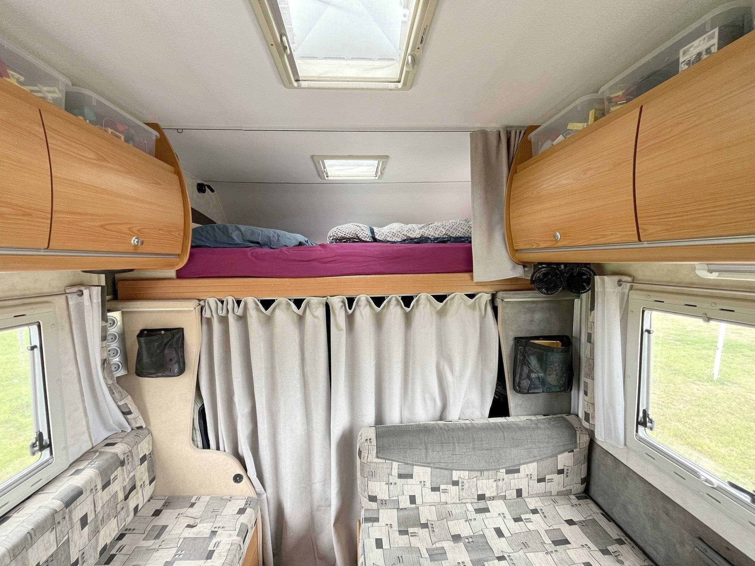 slaapplaatsen Fiat Ducato 2.8 JTD - Yescapa