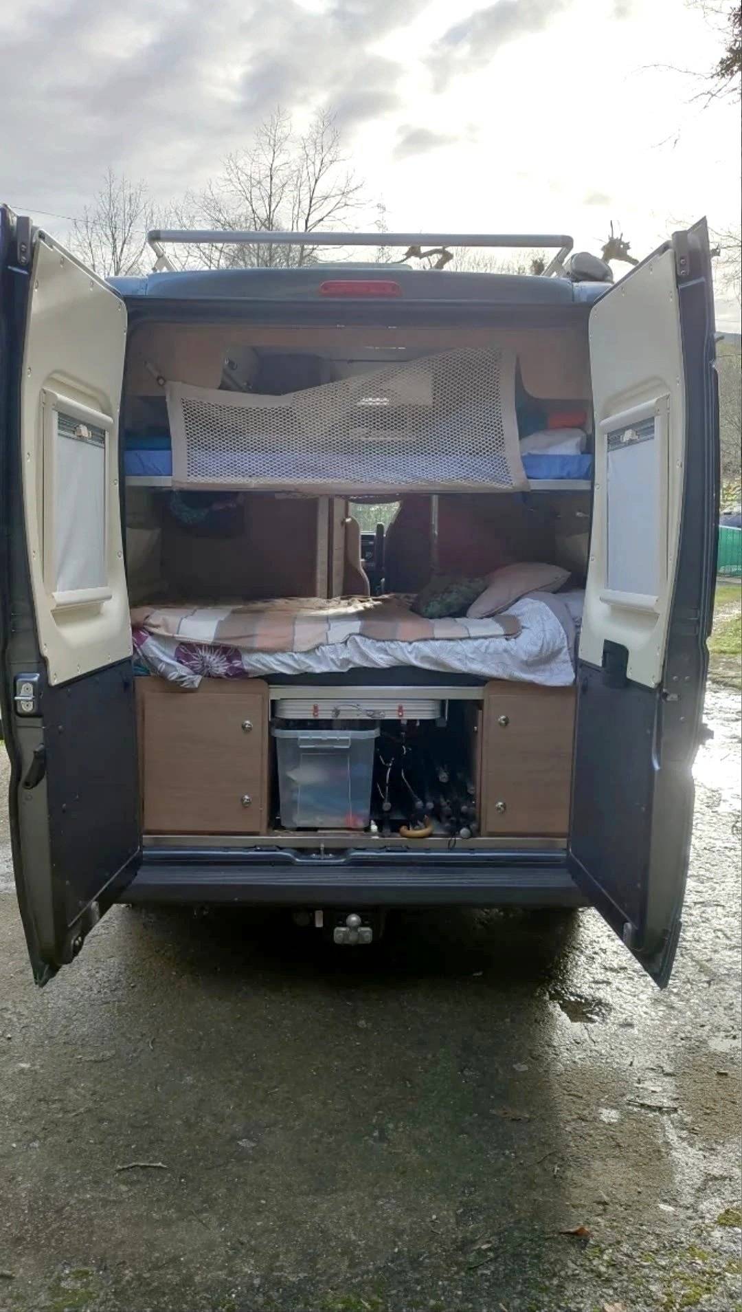 Mclouis Menfys VAN S-Line 3 Maxi