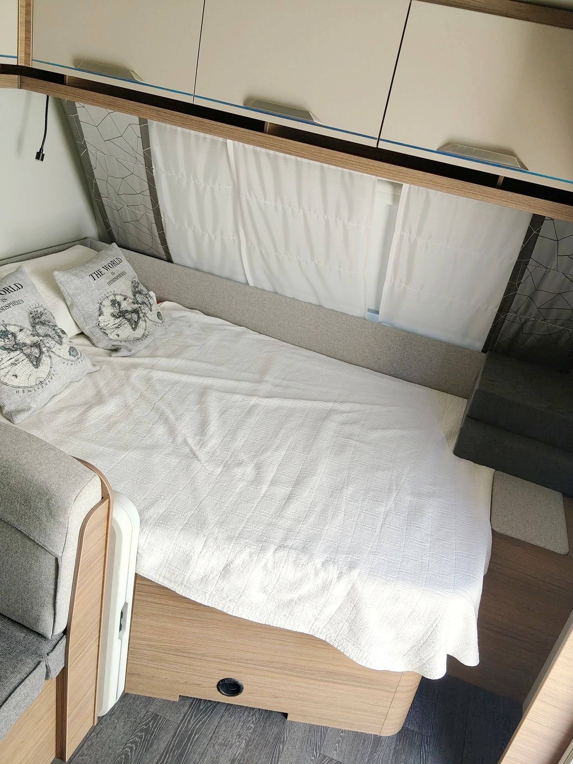 Plazas en cama Citroën Berlingo - Yescapa