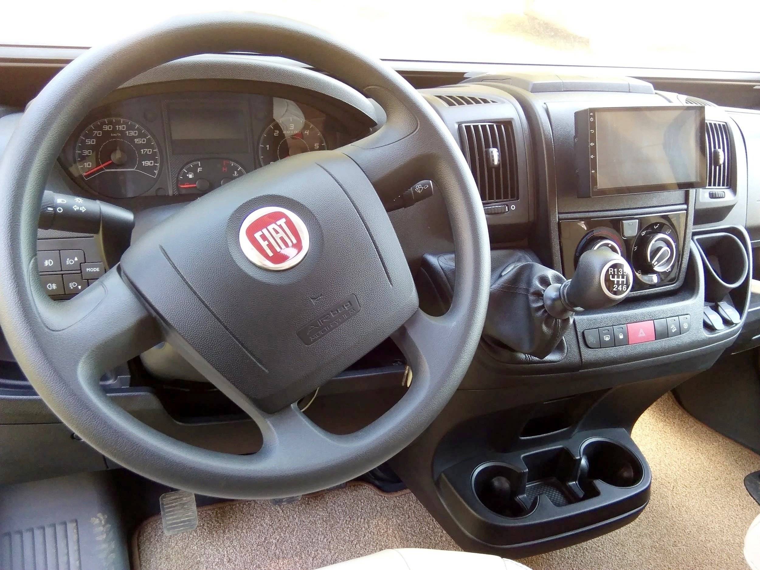 Bavaria 2,3 l 130 ch