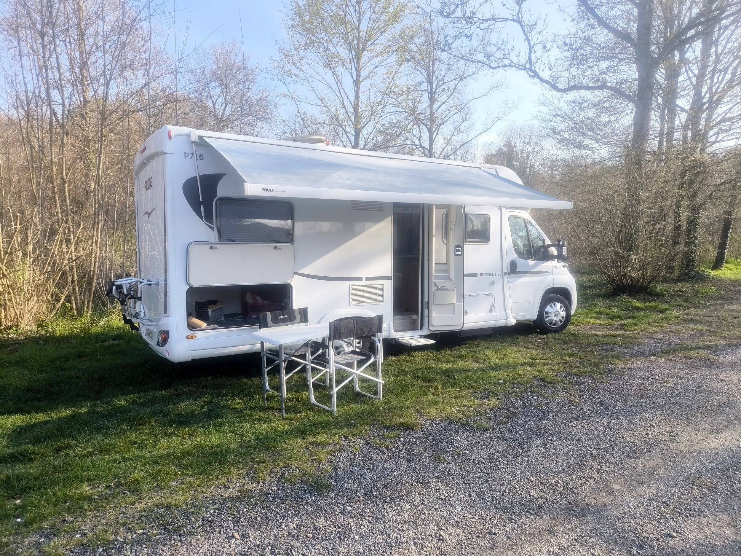 Pilote Pilote P716 Essentiel