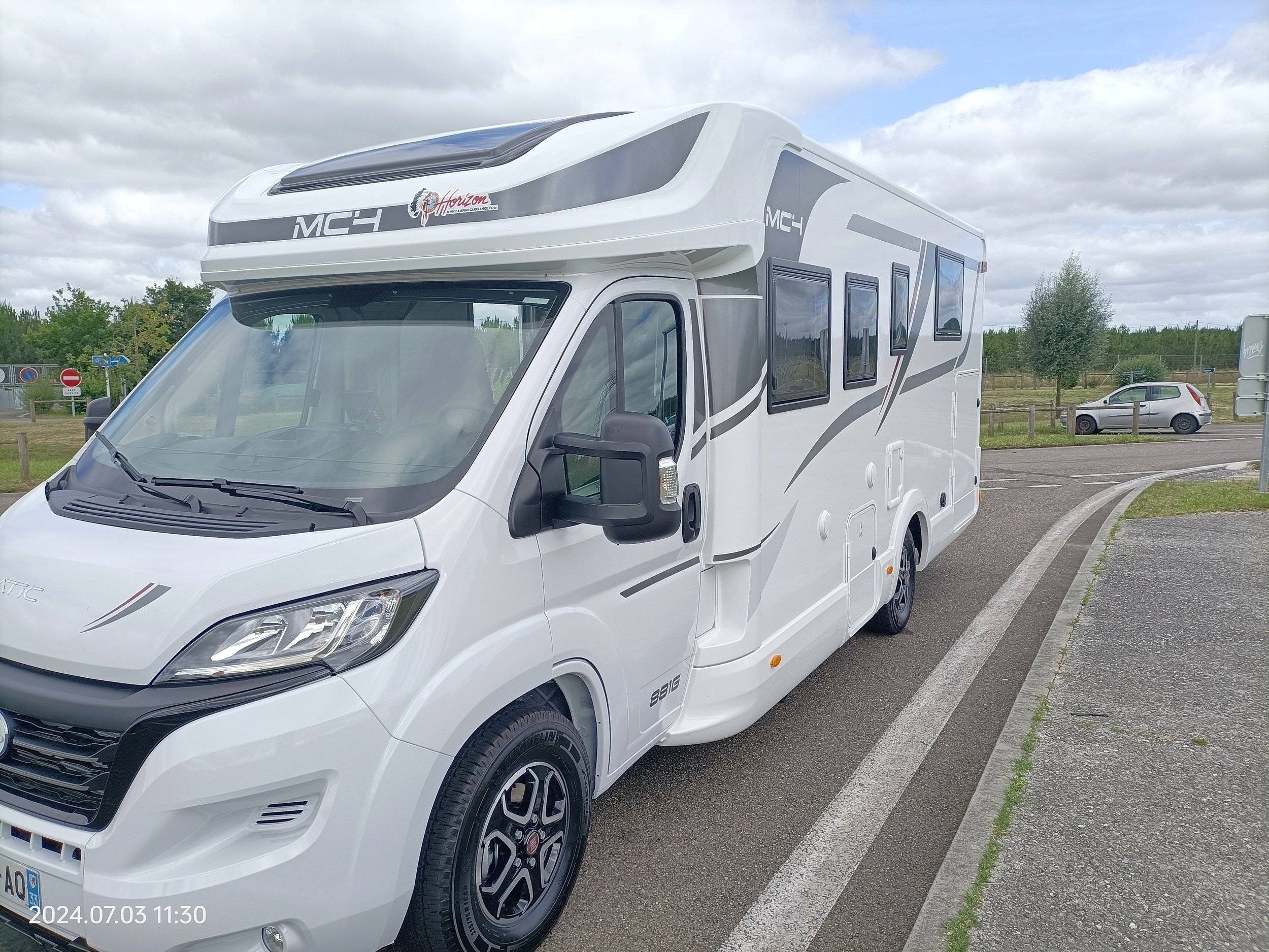 Mclouis Mclouis MC4 881G