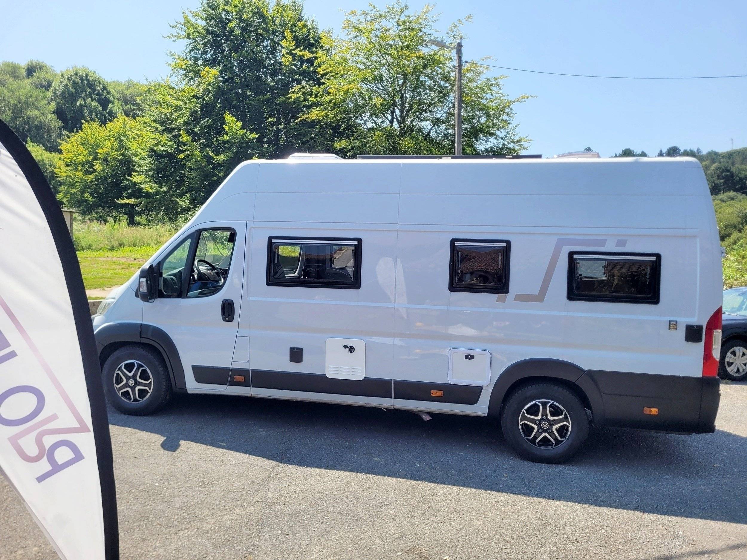 Project Caravans  FAMILY XL