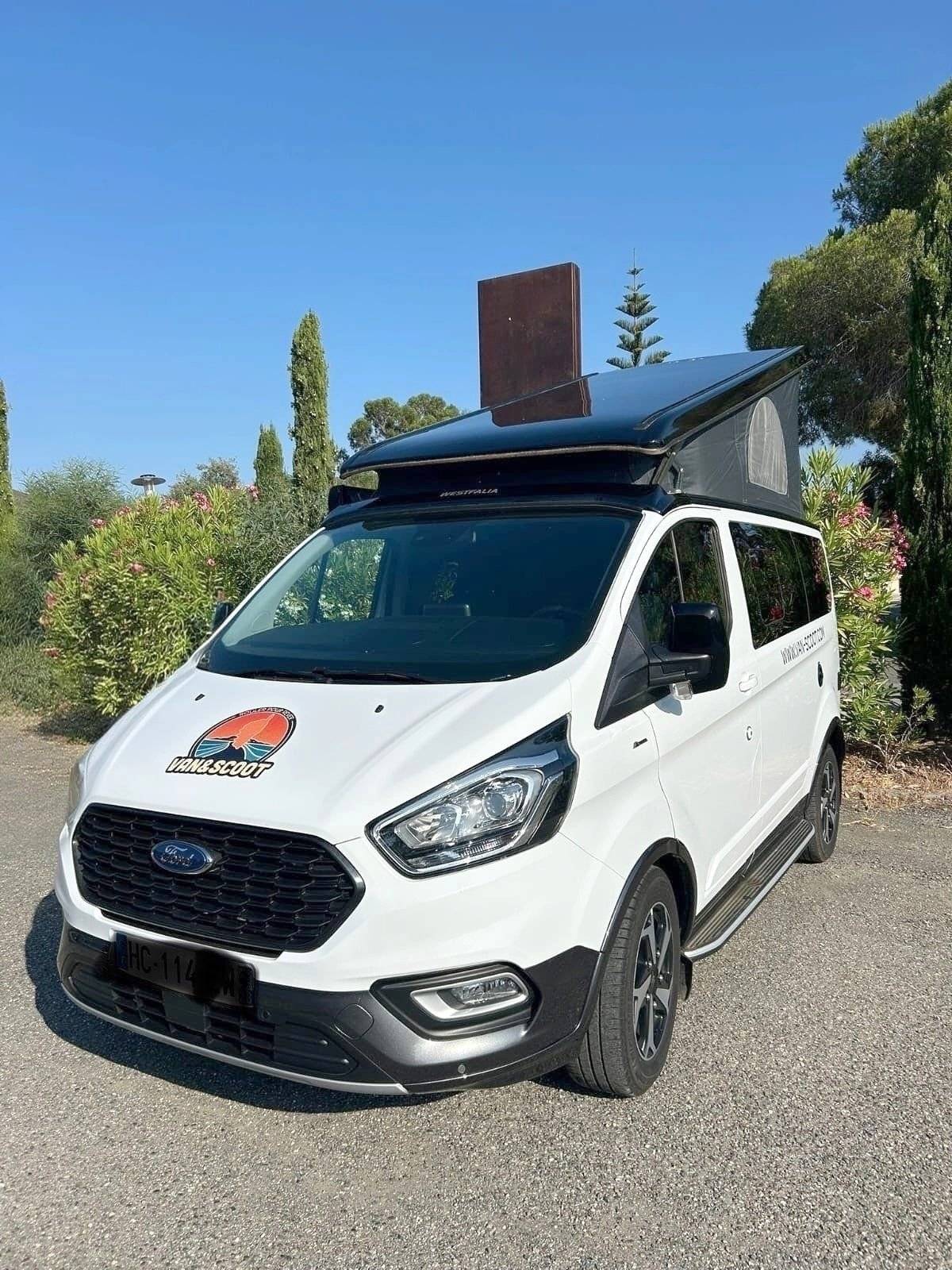 Voorkant 3/4 Ford ford transit - Yescapa