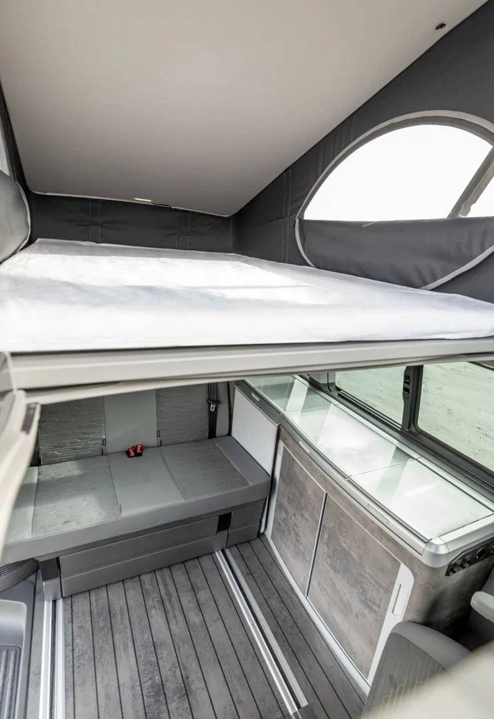 Volkswagen T6.1 California Ocean