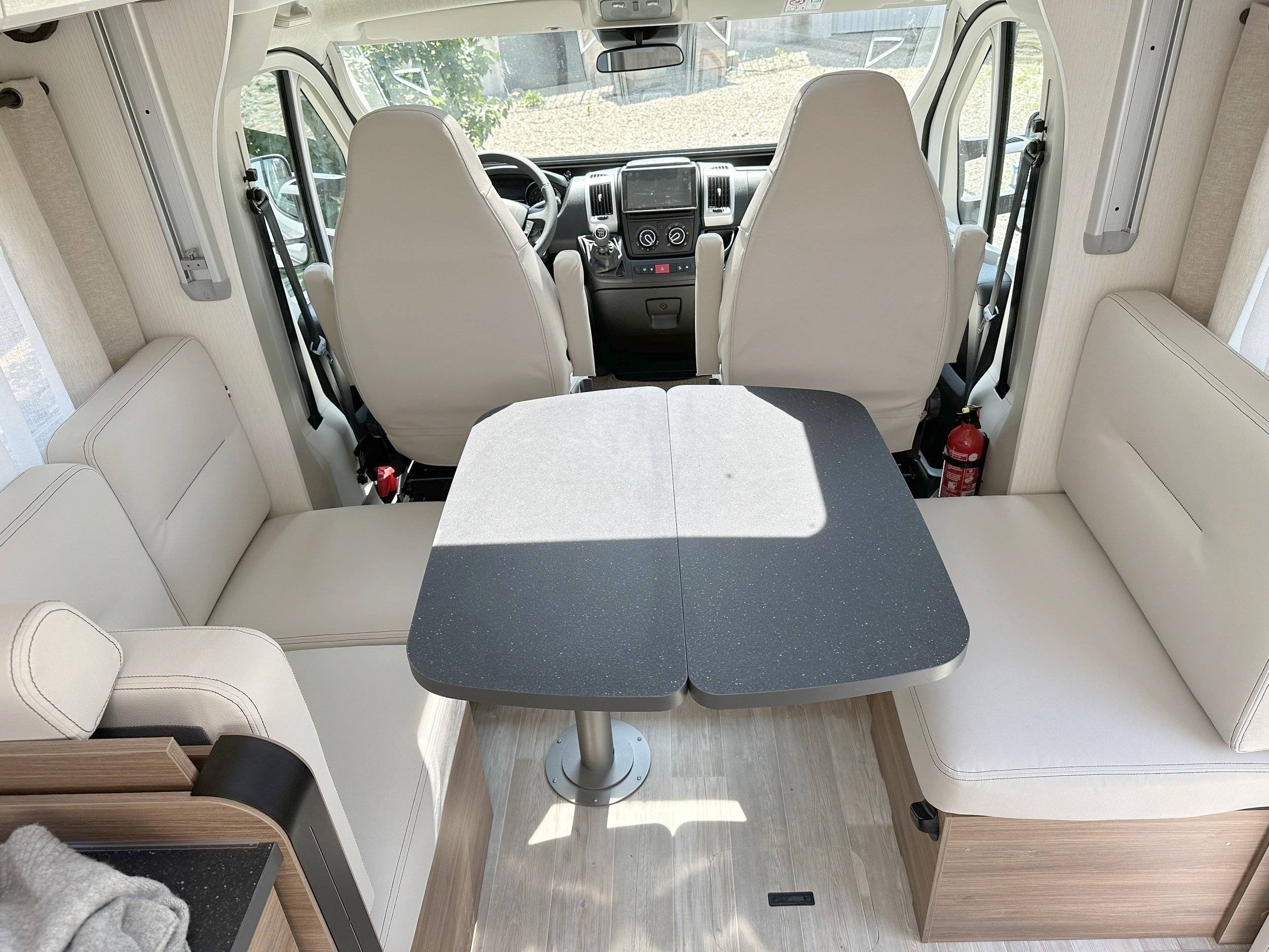 Pilote P746FC Evidence