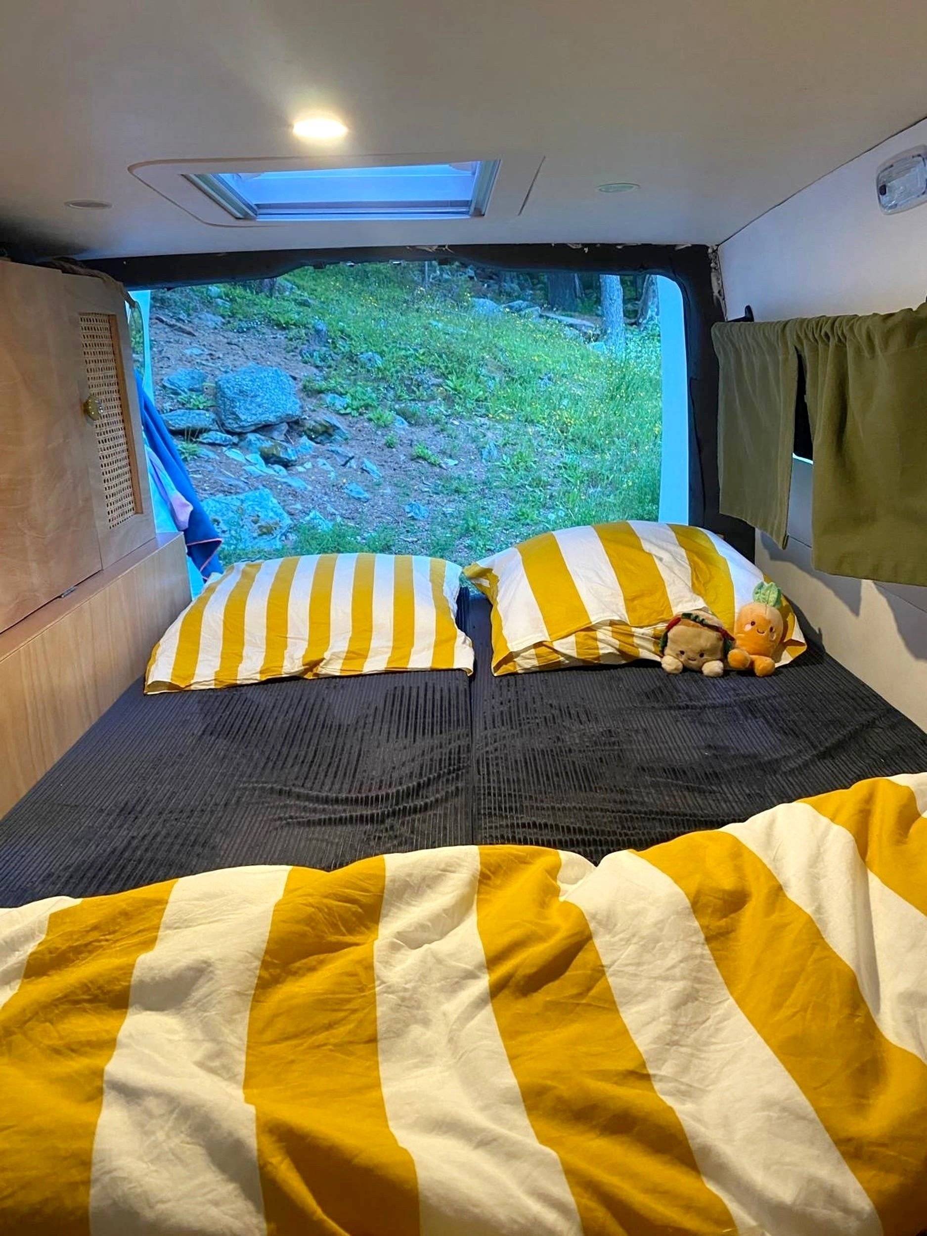 Letti Mercedes Mercedes vito - Yescapa