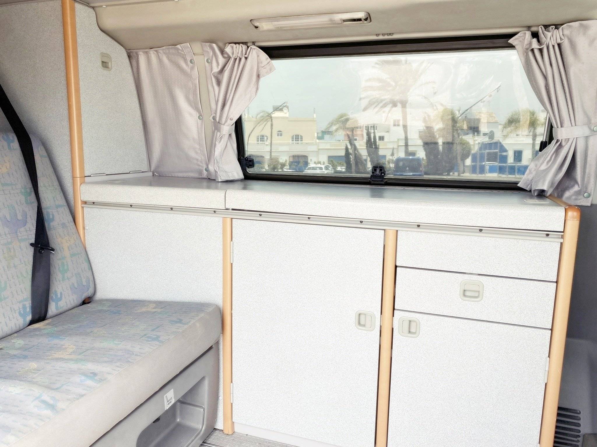 Westfalia VOLKSWAGEN CALIFORNIA