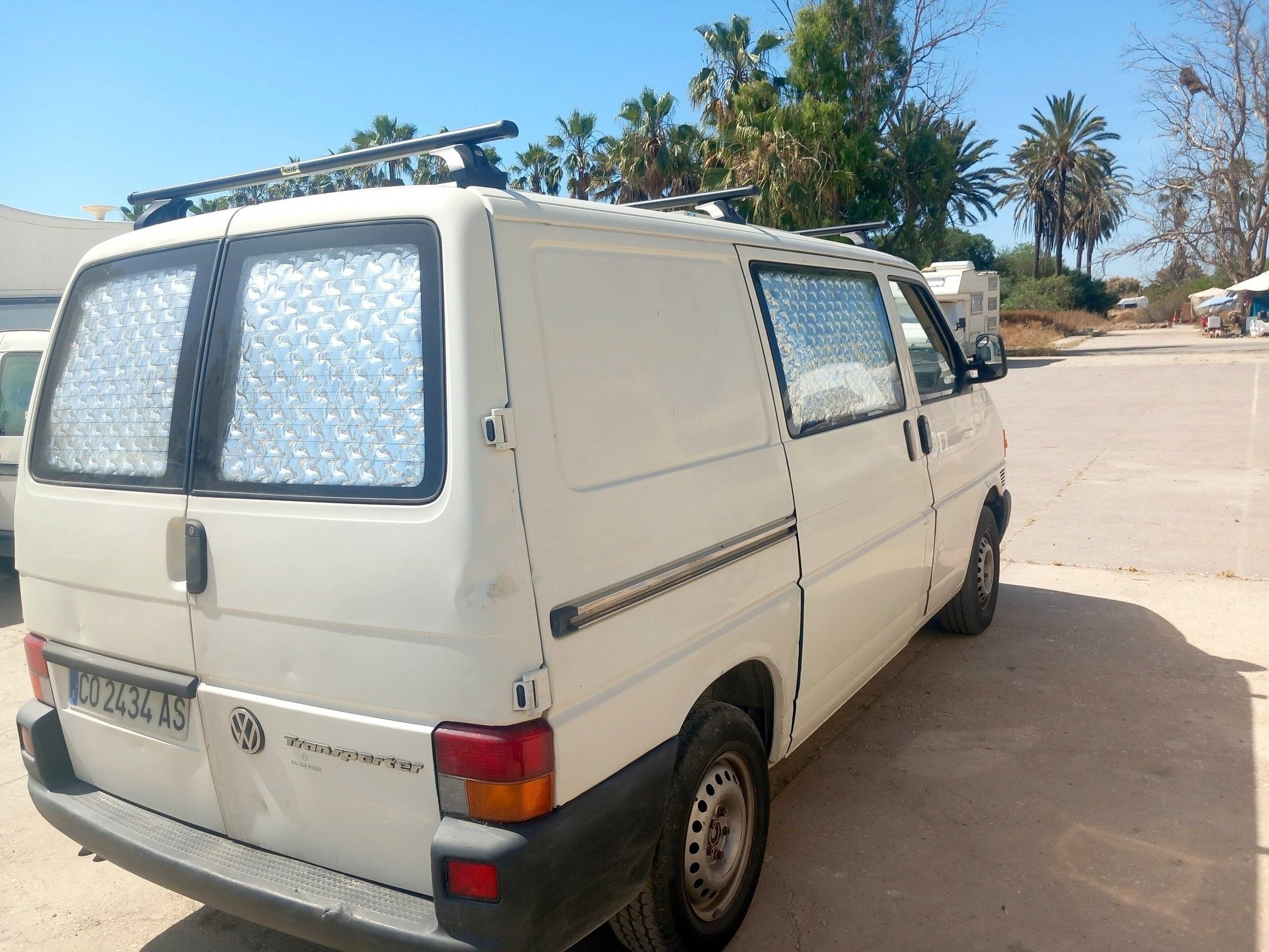 Vista del vehículo ángulo delantero Volkswagen - Yescapa