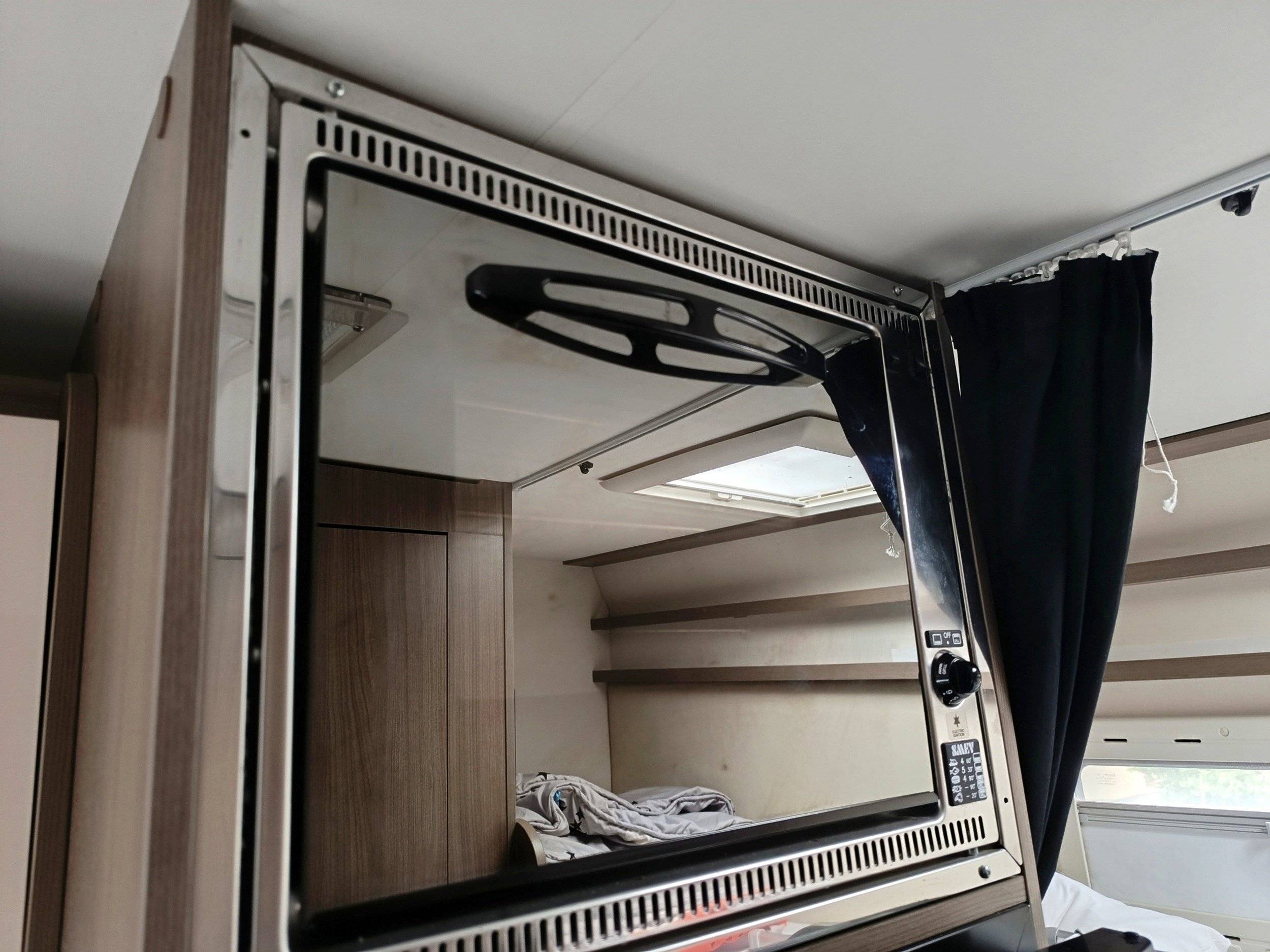 Challenger ford transit