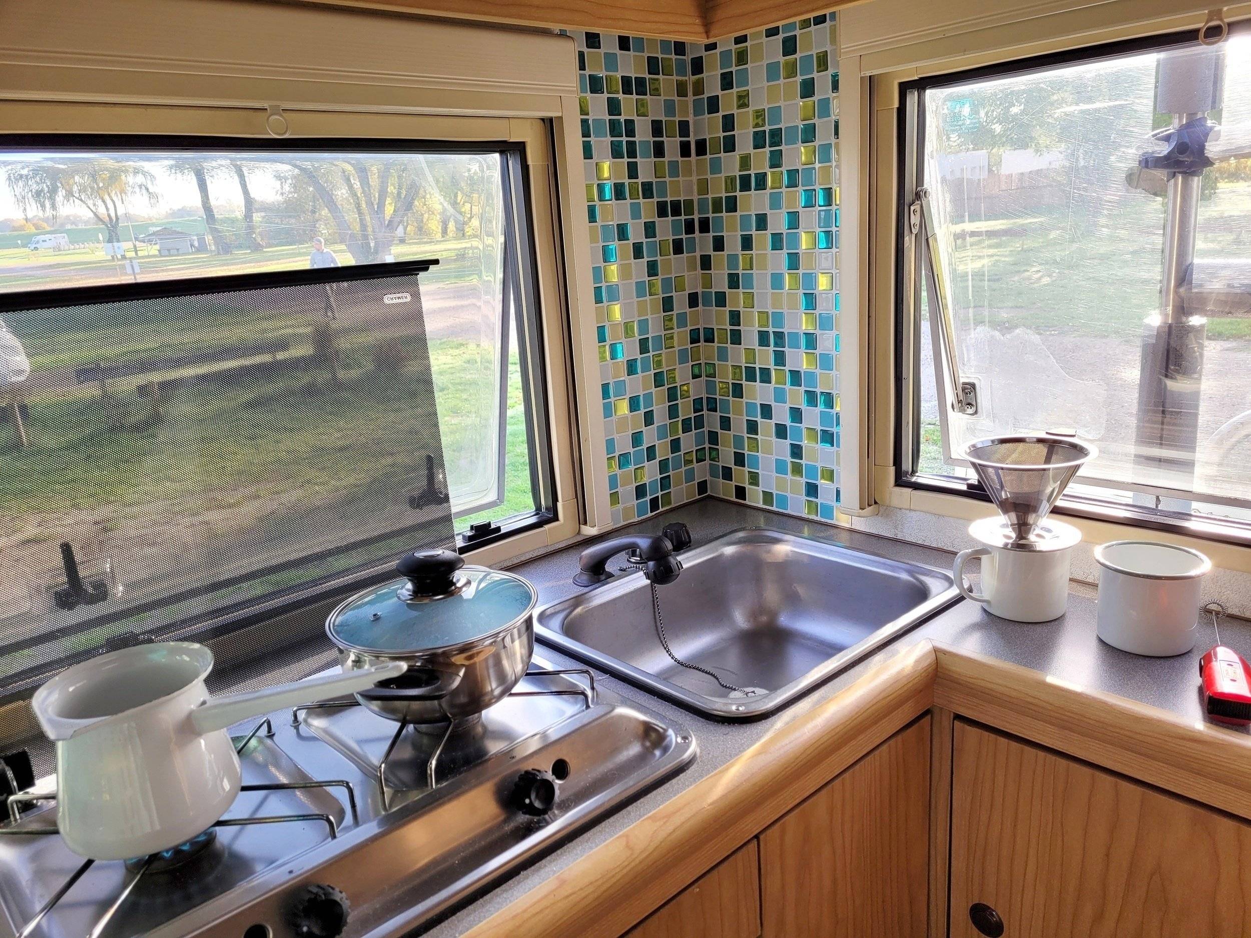 Karmann Mobil MB 100 D