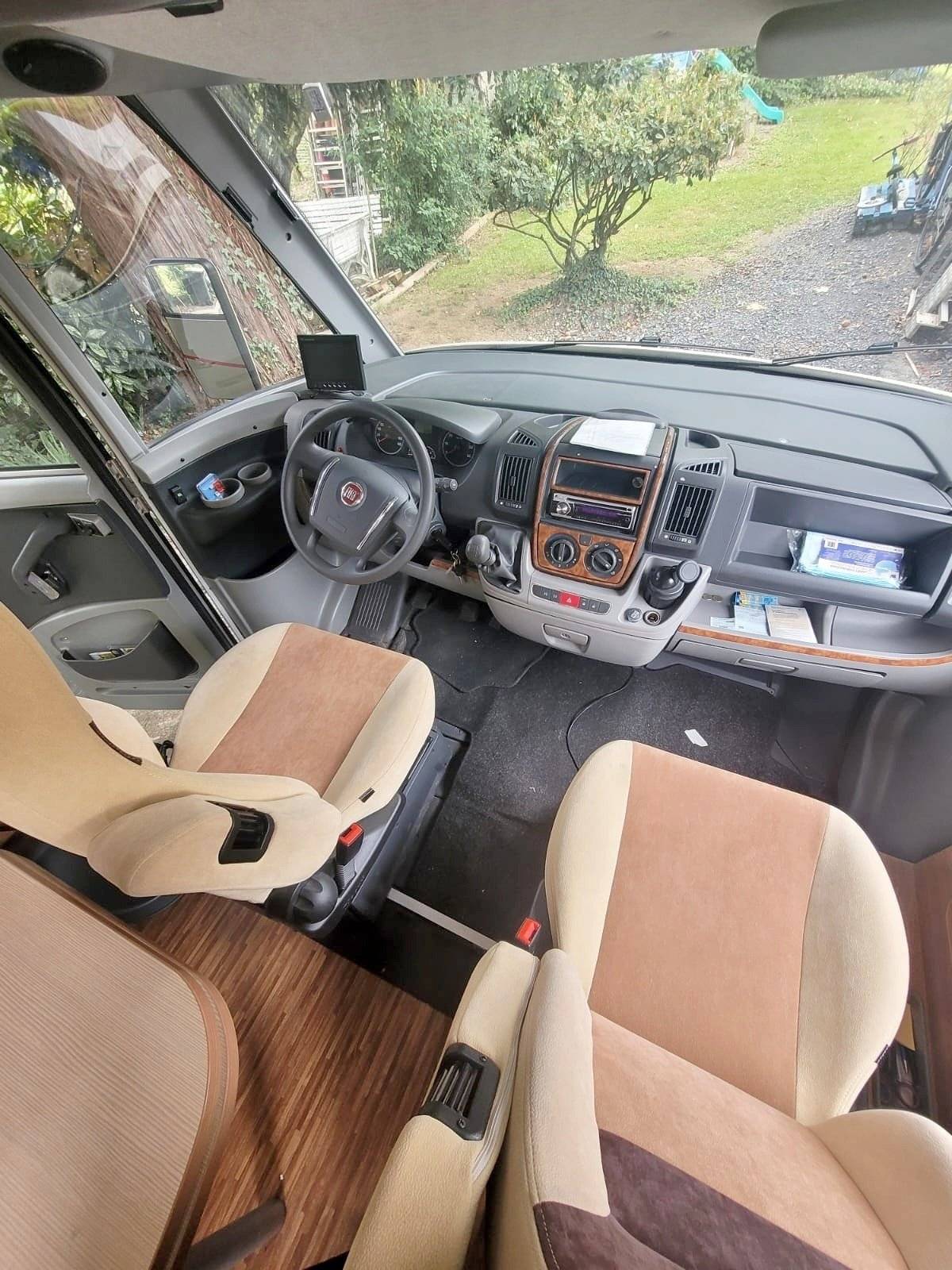 Bürstner Aviano 684