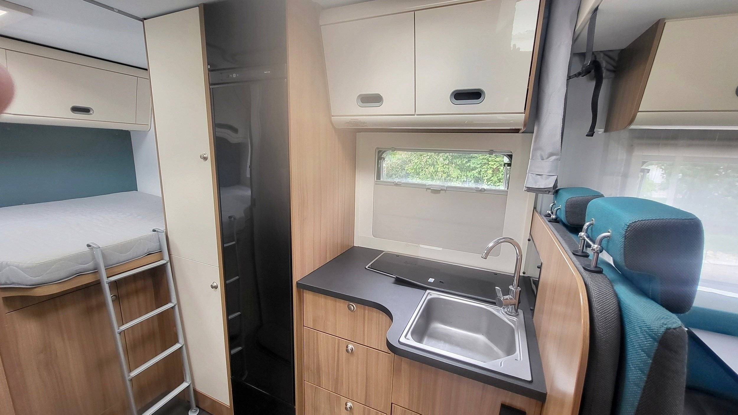 Sun Living S 70 SP