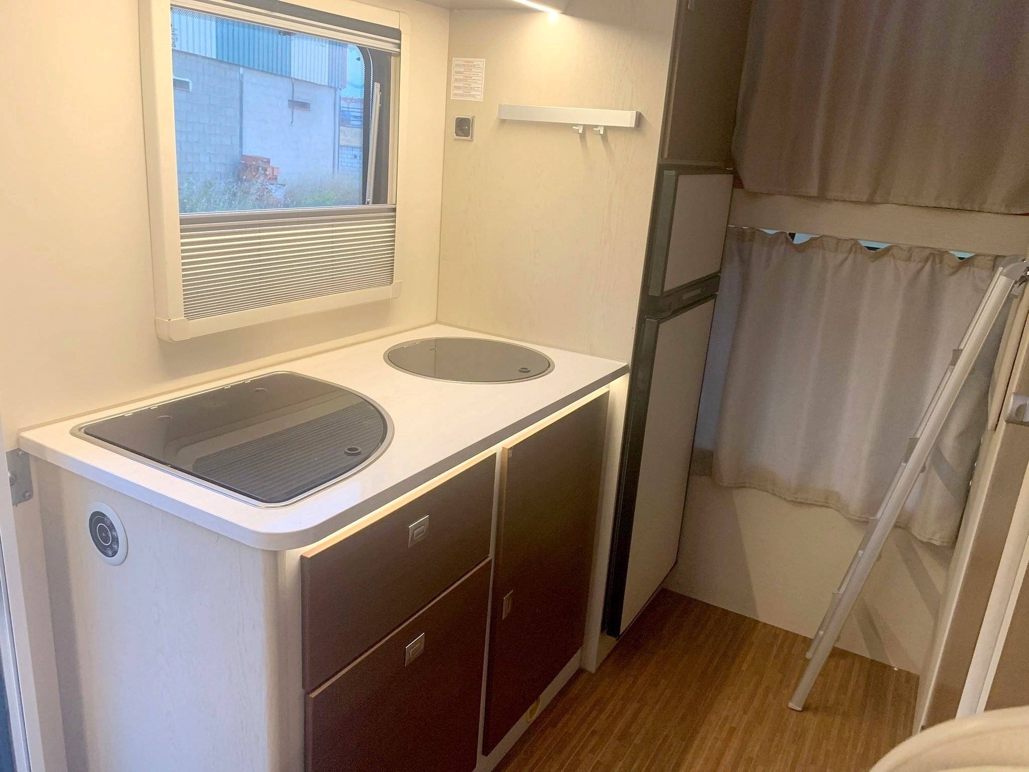 Kitchen Fiat FIAT DUCATO - Yescapa
