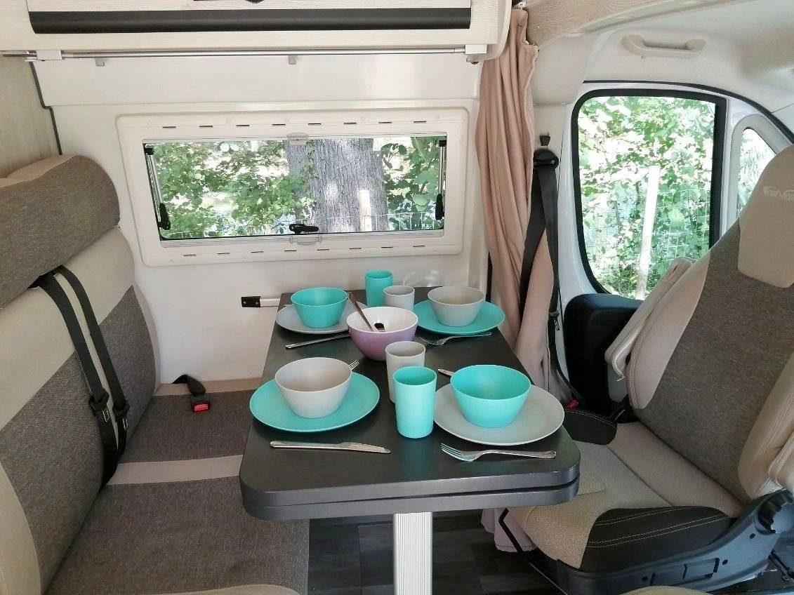 Font Vendôme Font vendôme Leader Van Duo