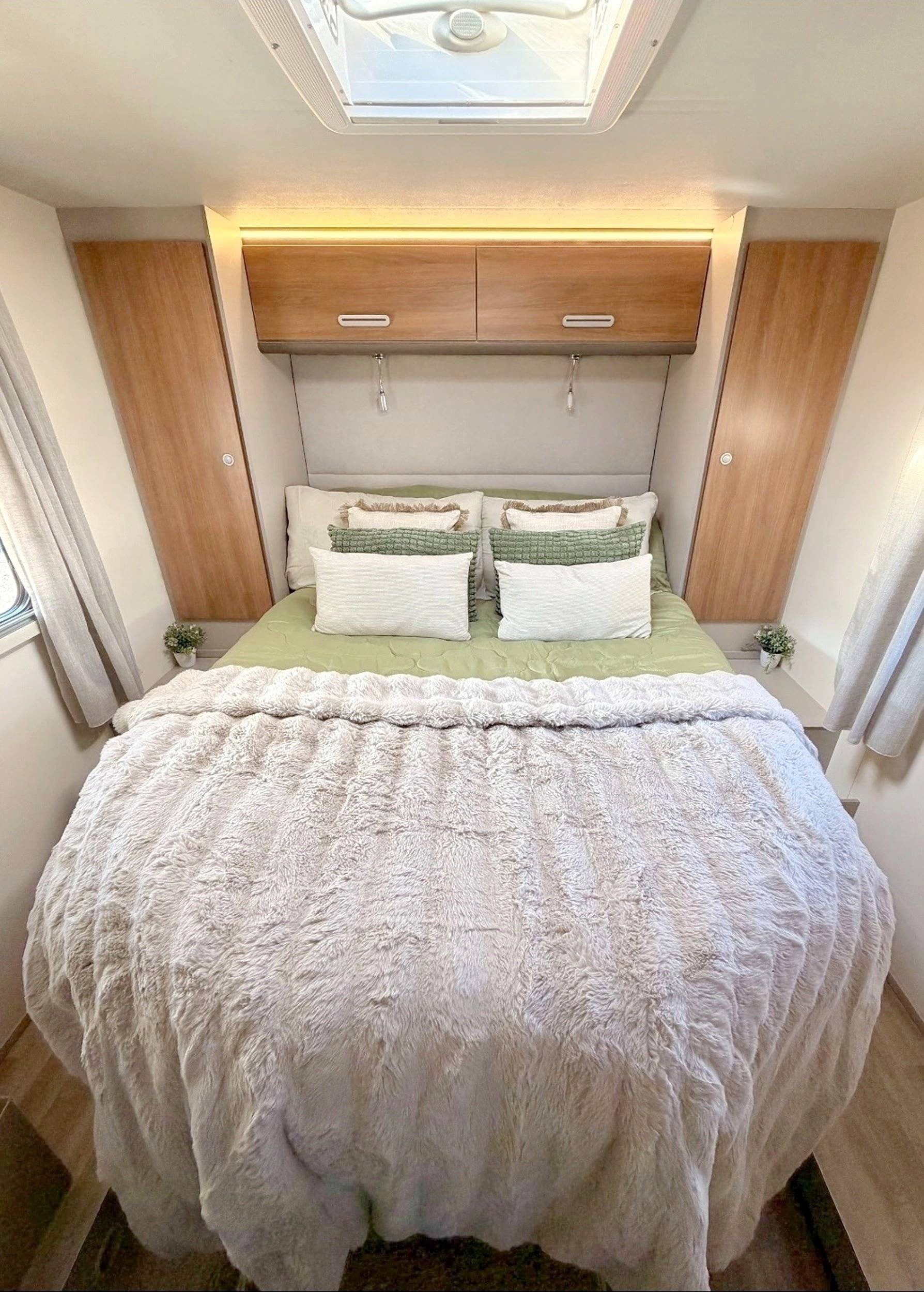 Schlafplätze Renault Master 2,3 l 145 ch - Yescapa