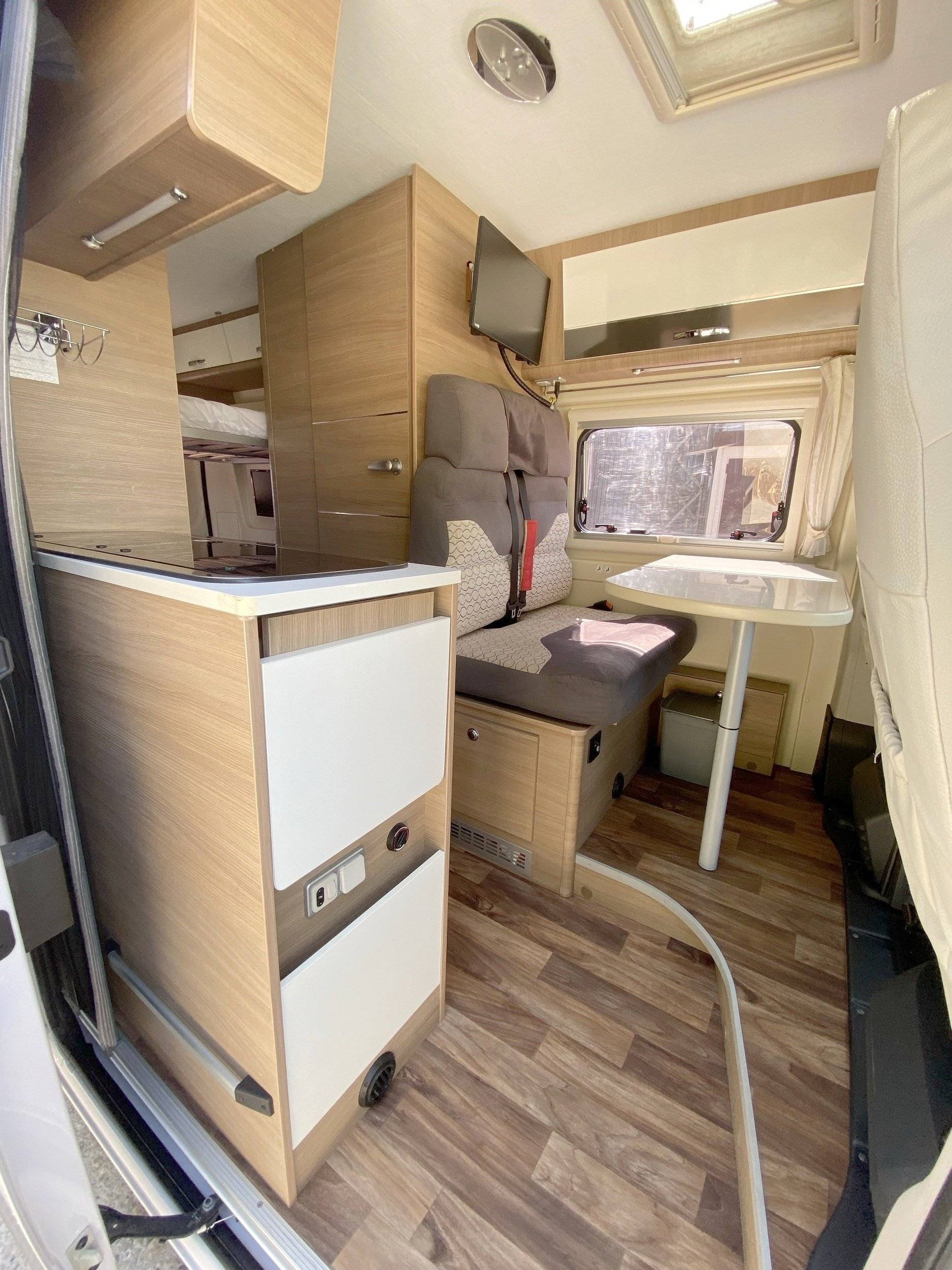 Mclouis Menfys Van 3 Maxi S line