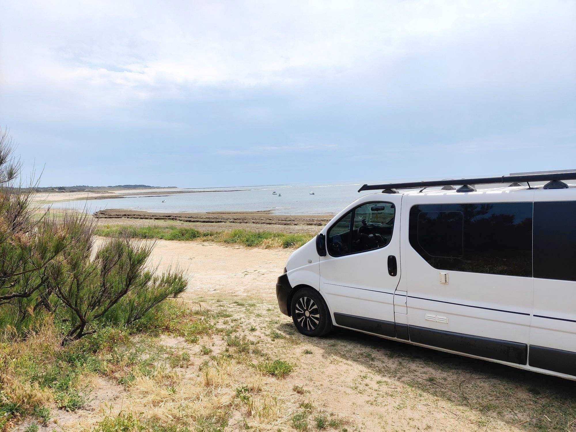 Narbonne Trafic L2H1 2 l 140 ch